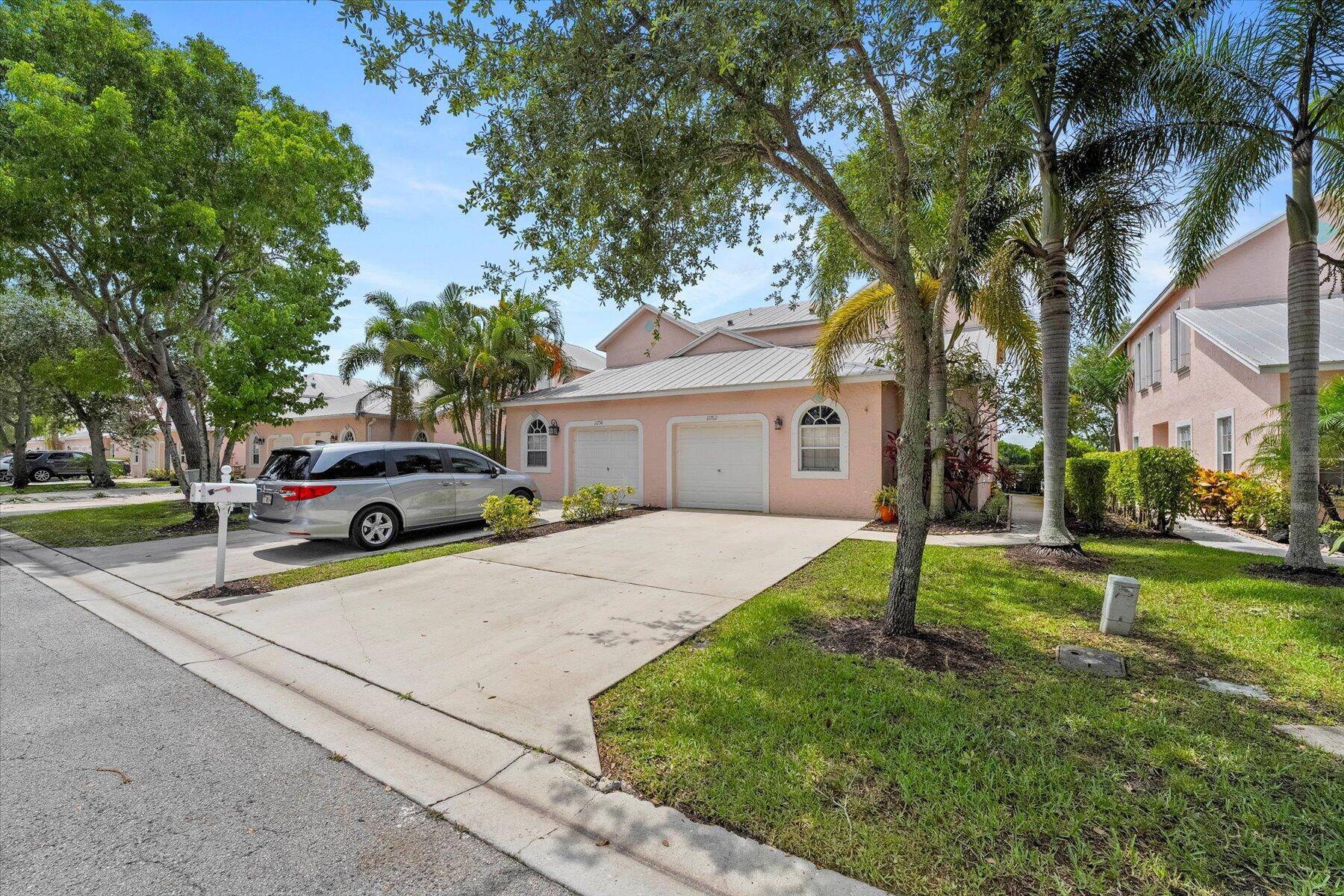 Wellington, FL 33414,10762 Pelican DR