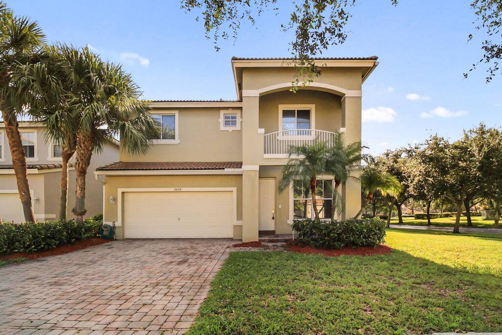 Lake Worth, FL 33463,6688 Lurais DR