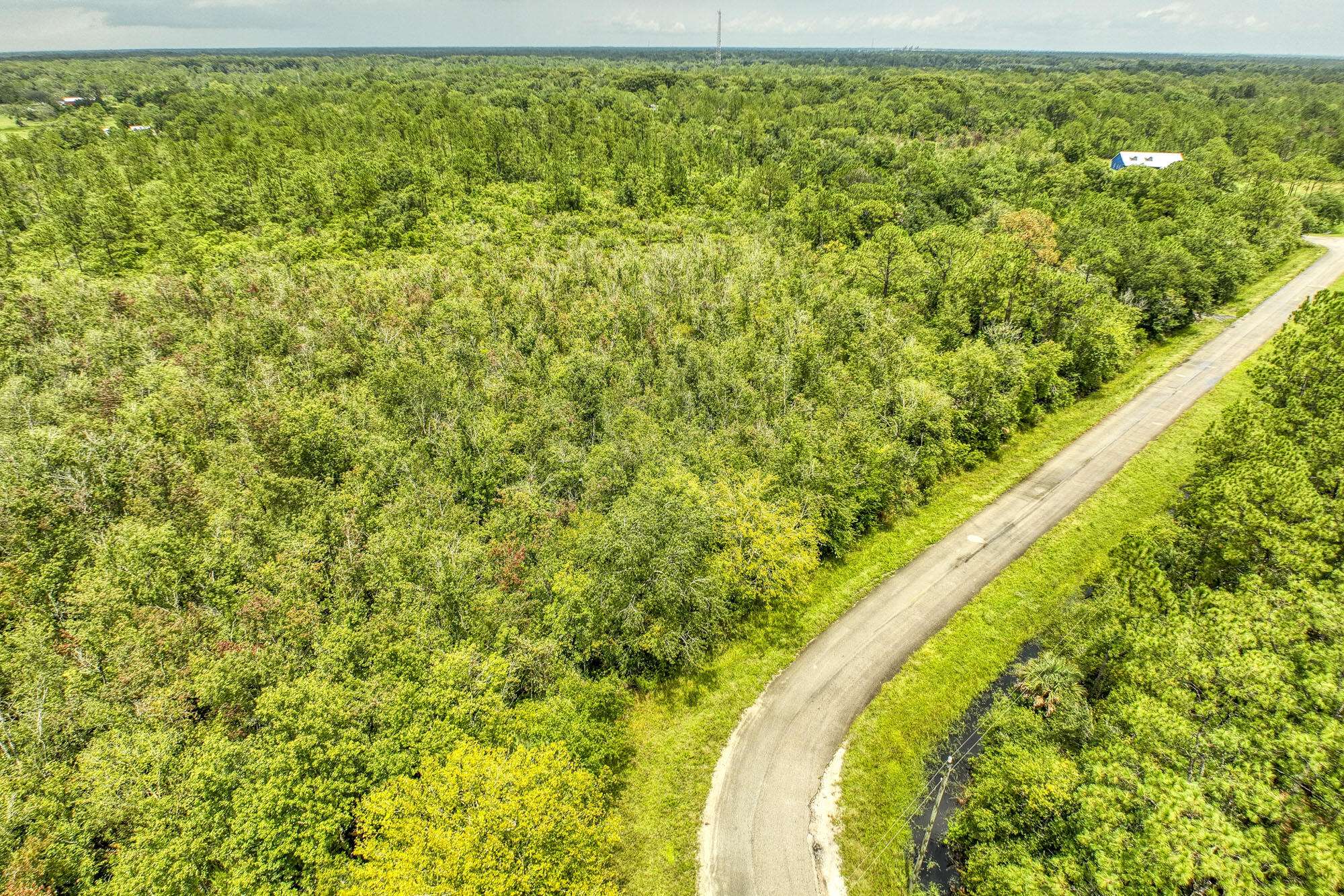 Okeechobee, FL 34972,36615 NE 9th DR