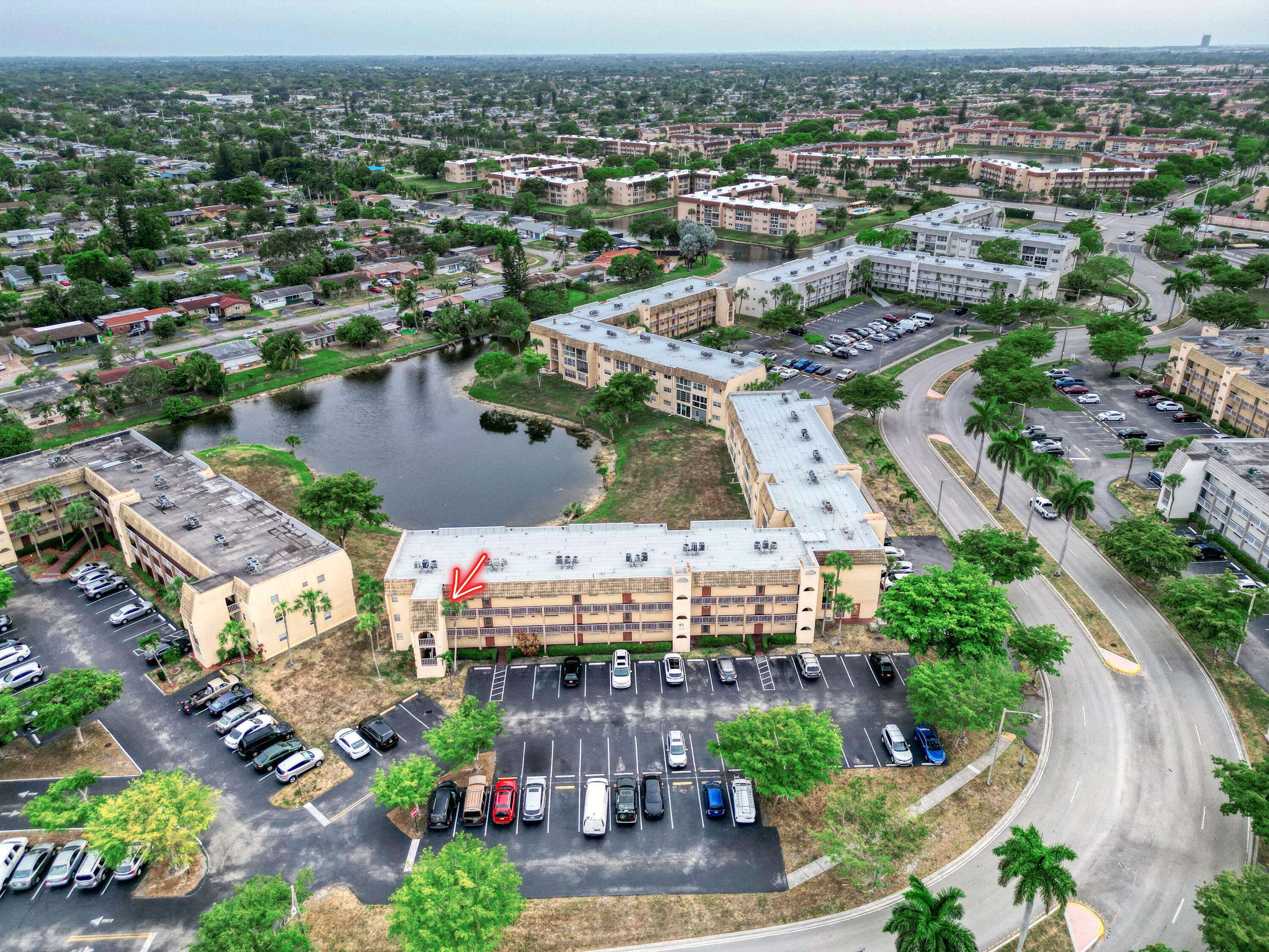 Sunrise, FL 33322,8435 Sunrise Lakes BLVD 301