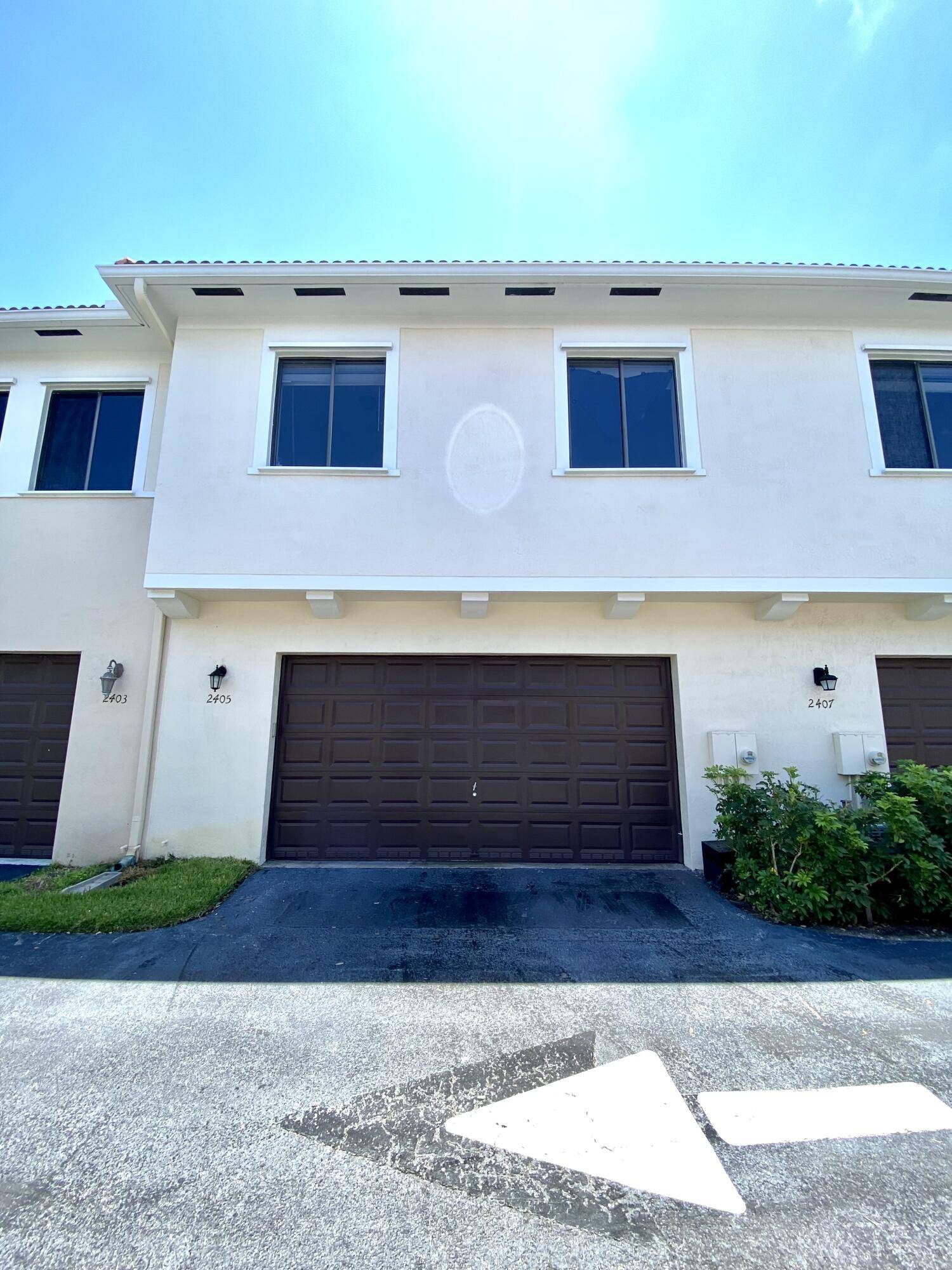 Boynton Beach, FL 33426,2405 Venetian WAY