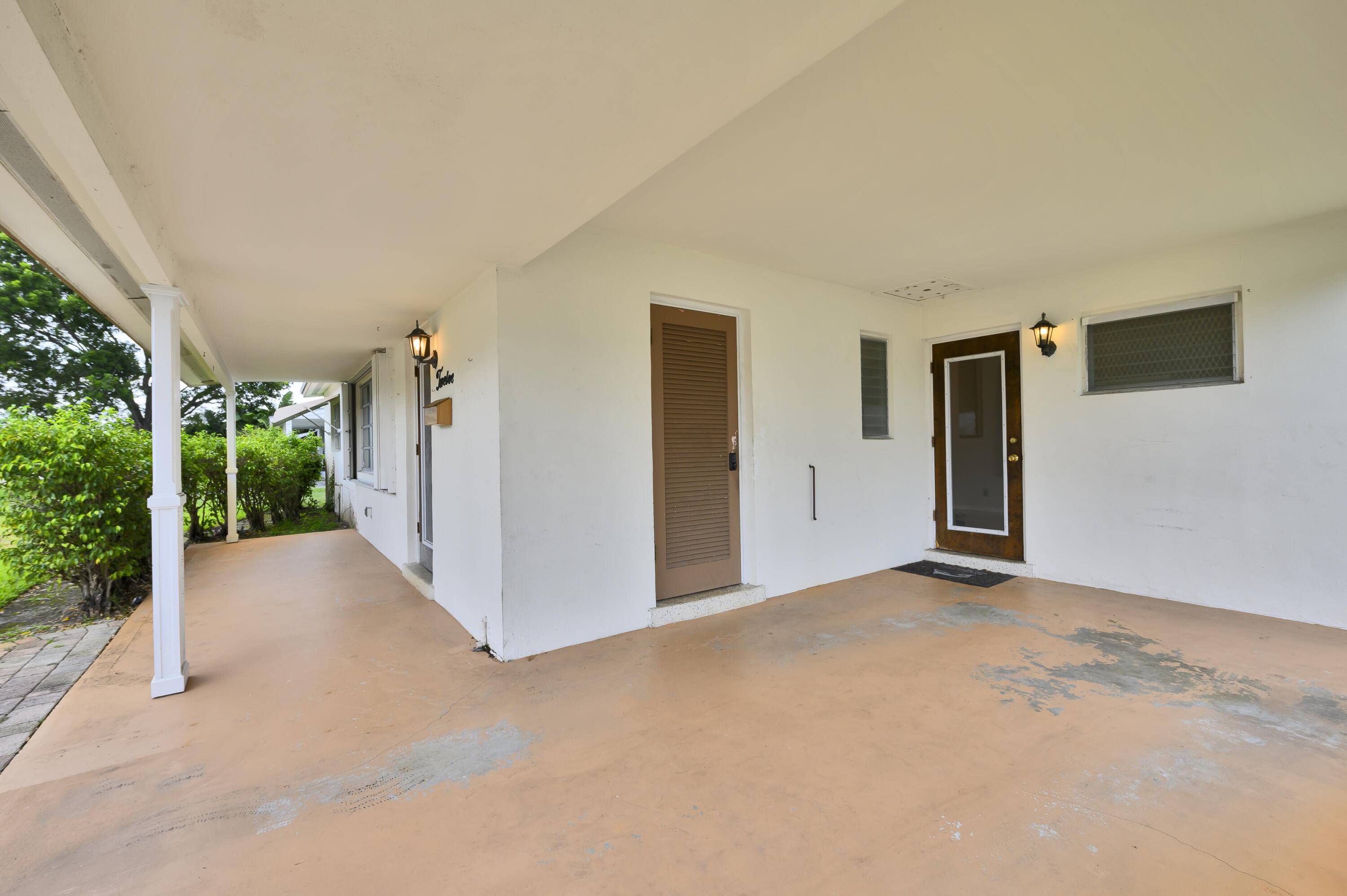 Deerfield Beach, FL 33441,12 SW 13th ST