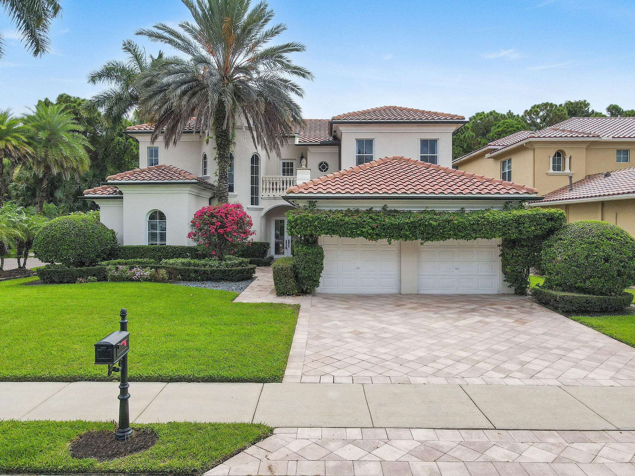 Palm Beach Gardens, FL 33418,3158 San Michele DR