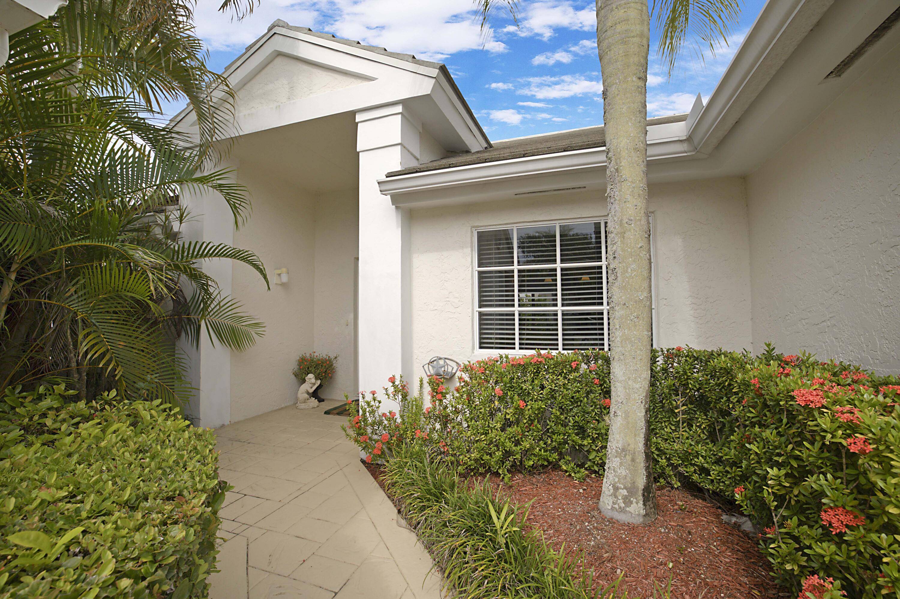 Palm Beach Gardens, FL 33418,52 Admirals CT