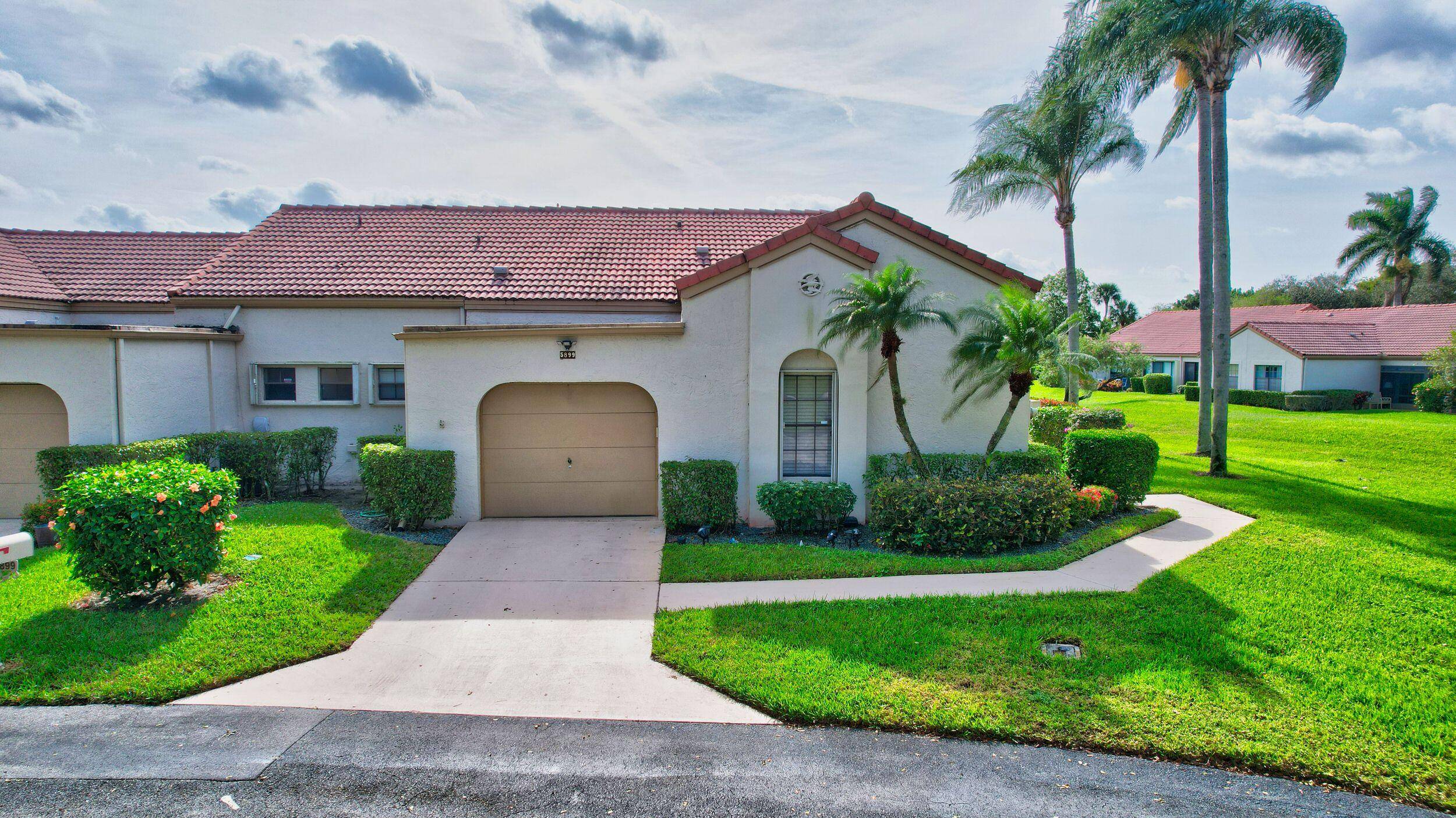 Boynton Beach, FL 33472,5899 W Parkwalk CIR