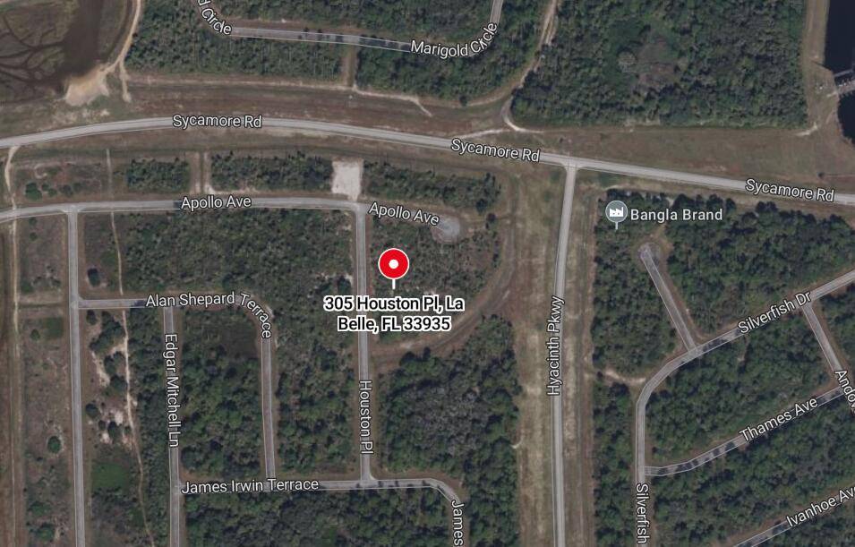 Labelle, FL 33935,305 Houston PL