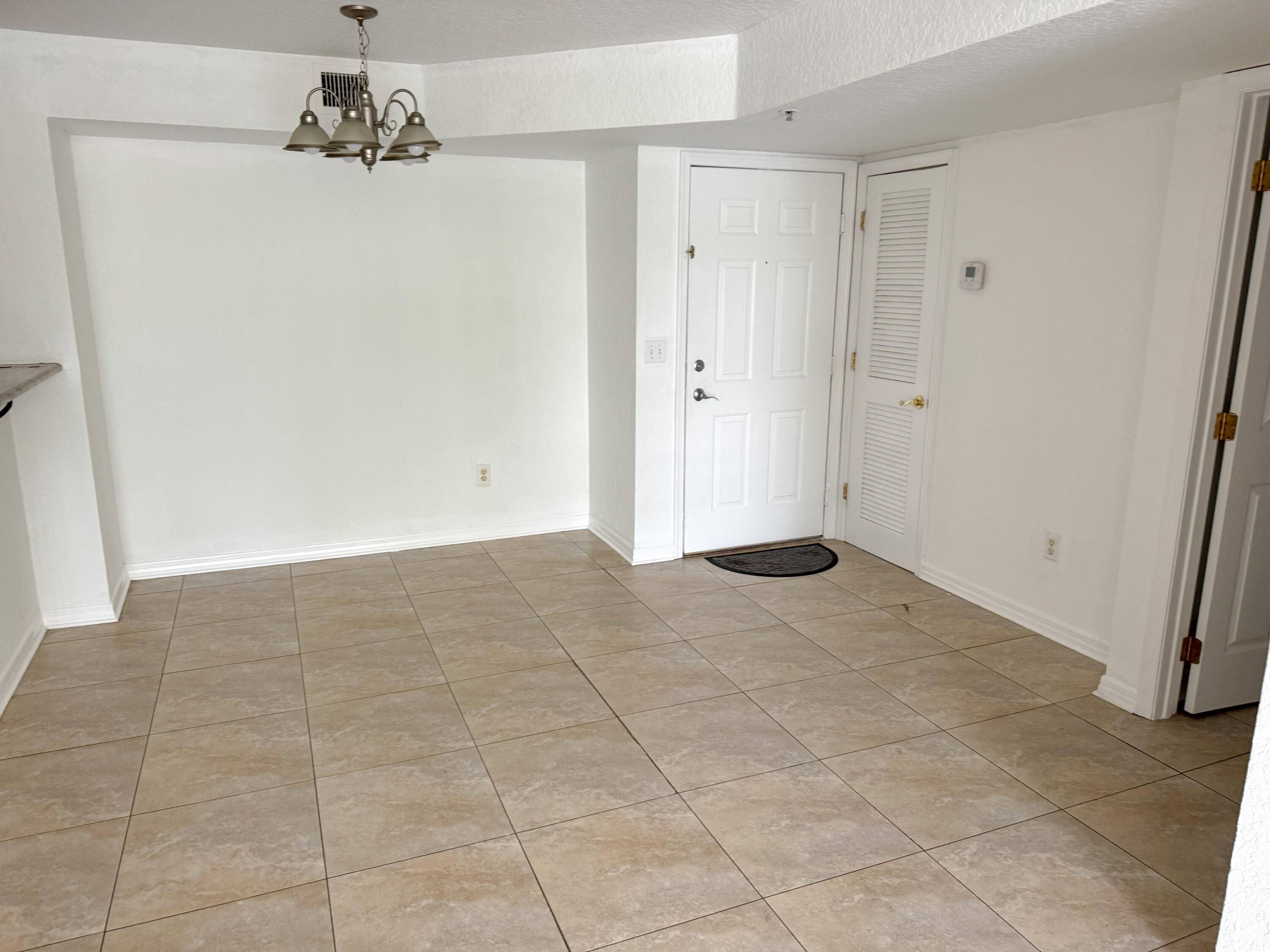 Hypoluxo, FL 33462,140 Yacht Club WAY 205