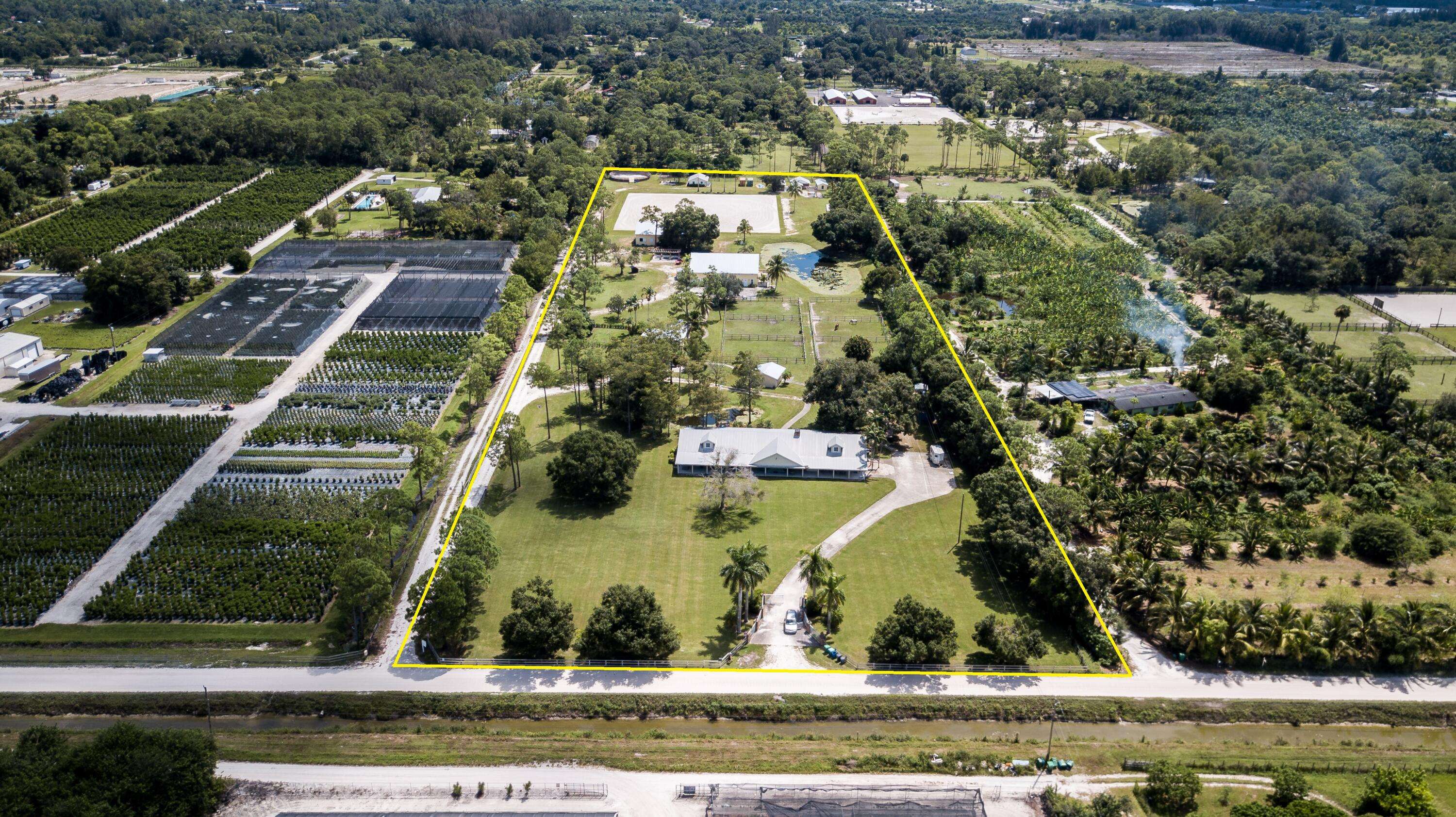 Loxahatchee Groves, FL 33470