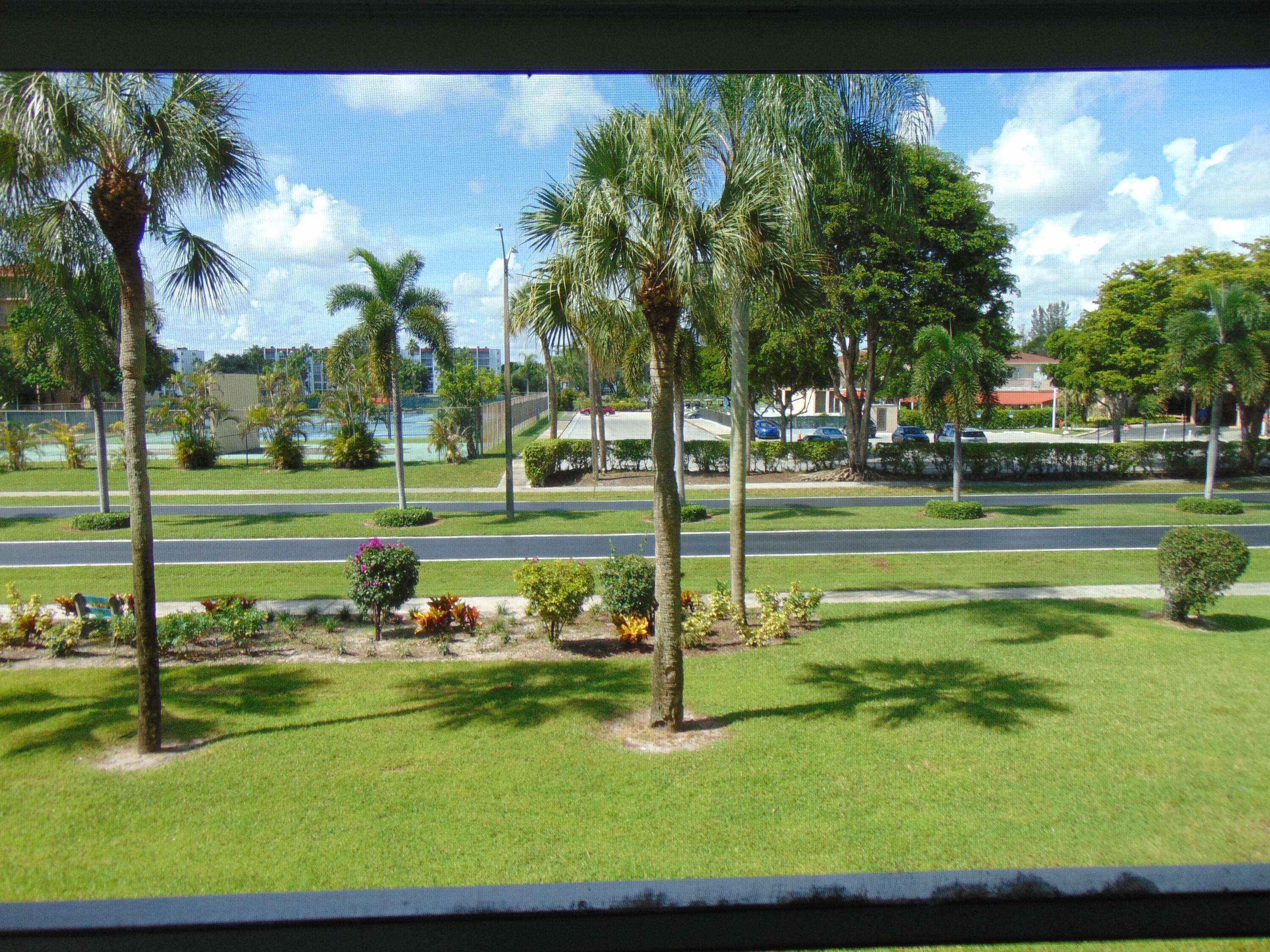 Lake Worth, FL 33467,3590 Via Poinciana 210