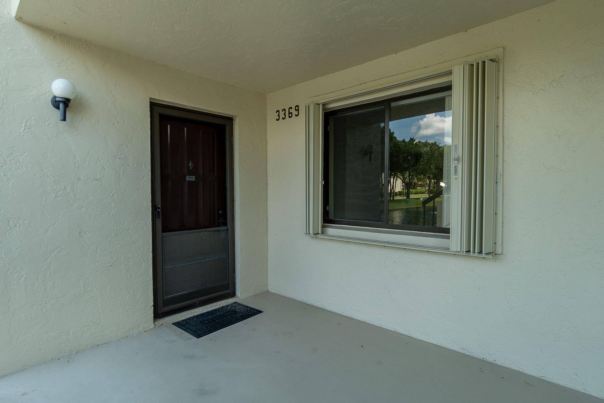 Greenacres, FL 33467,3369 Perimeter DR