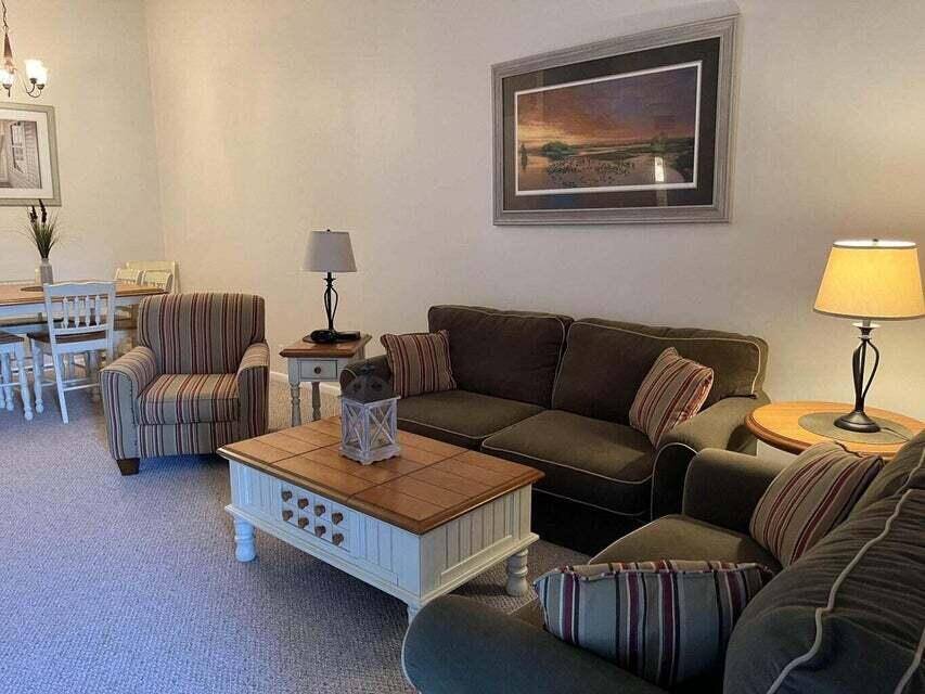 Jupiter, FL 33458,6327 Chasewood DR G