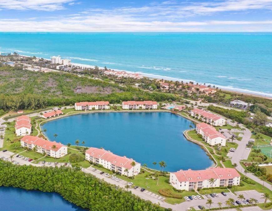 Jensen Beach, FL 34957,4468 NE Ocean BLVD D-2