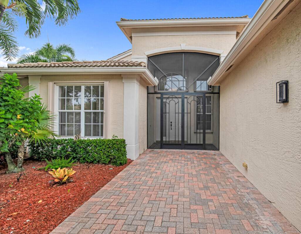 Lake Worth, FL 33467,8682 Tierra Lago CV