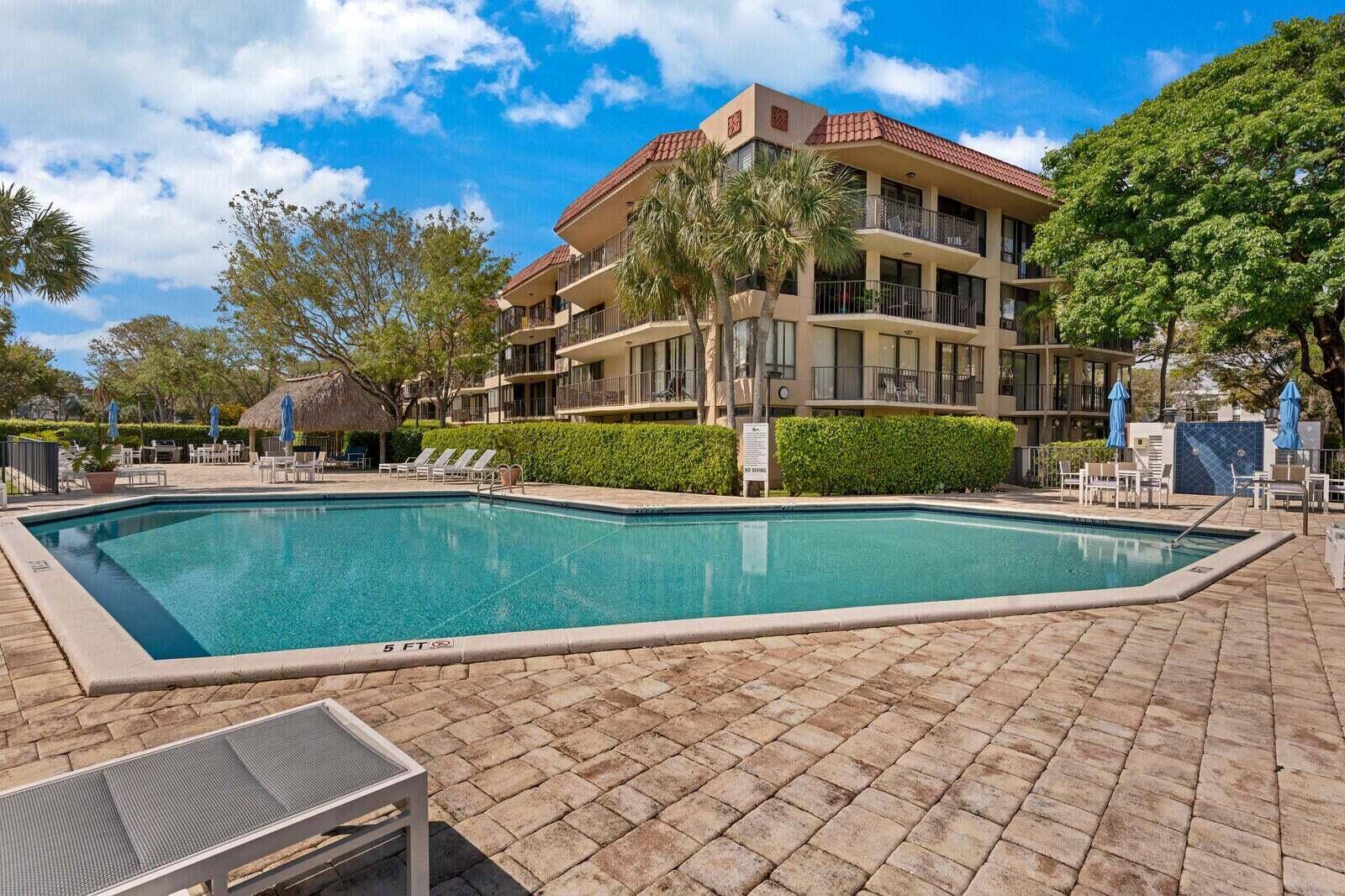 Boca Raton, FL 33487,799 Jeffery ST 106