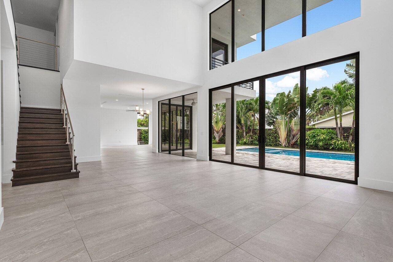 Boca Raton, FL 33432,465 NE 4th ST