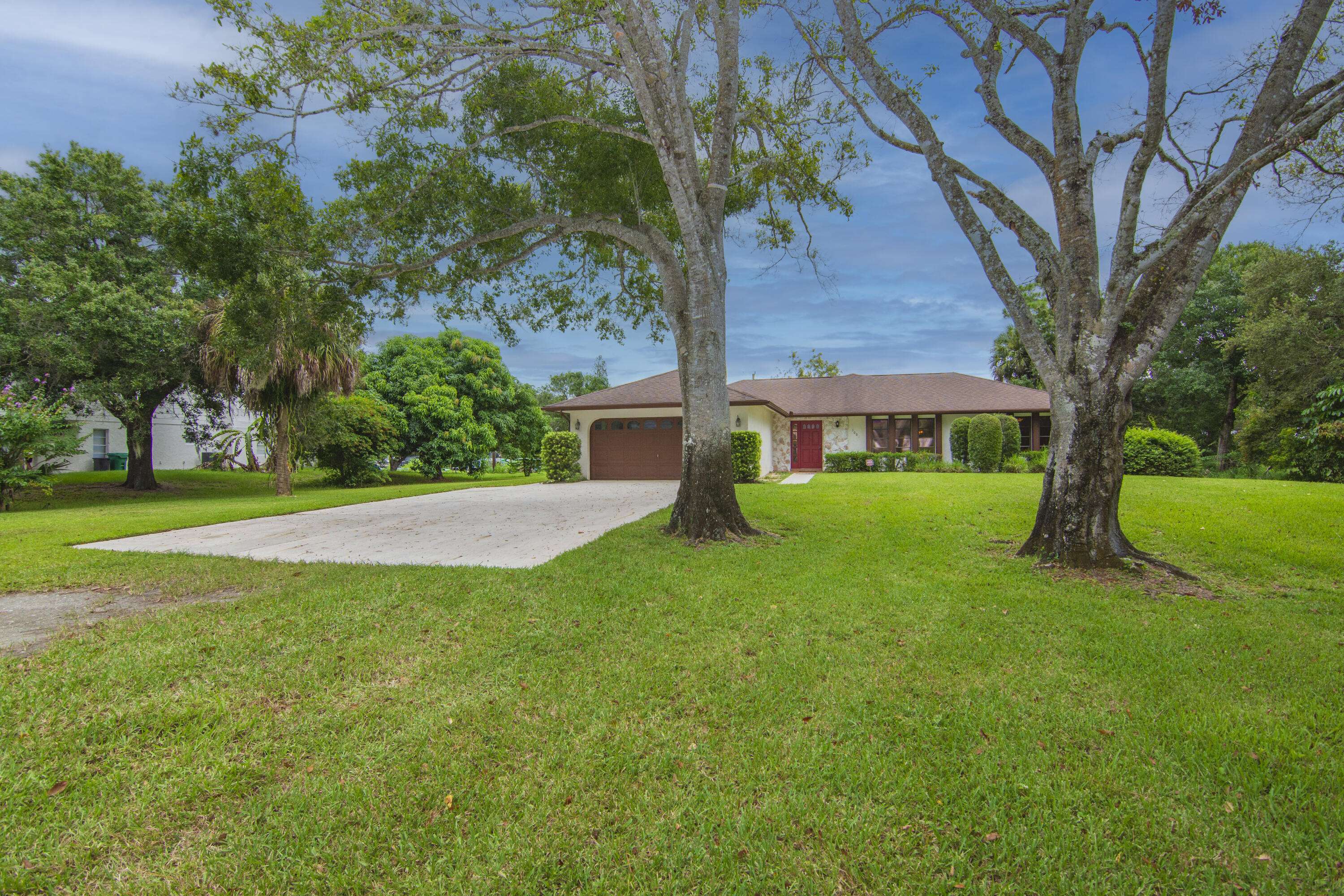 Fort Pierce, FL 34982,5000 Silver Oak DR