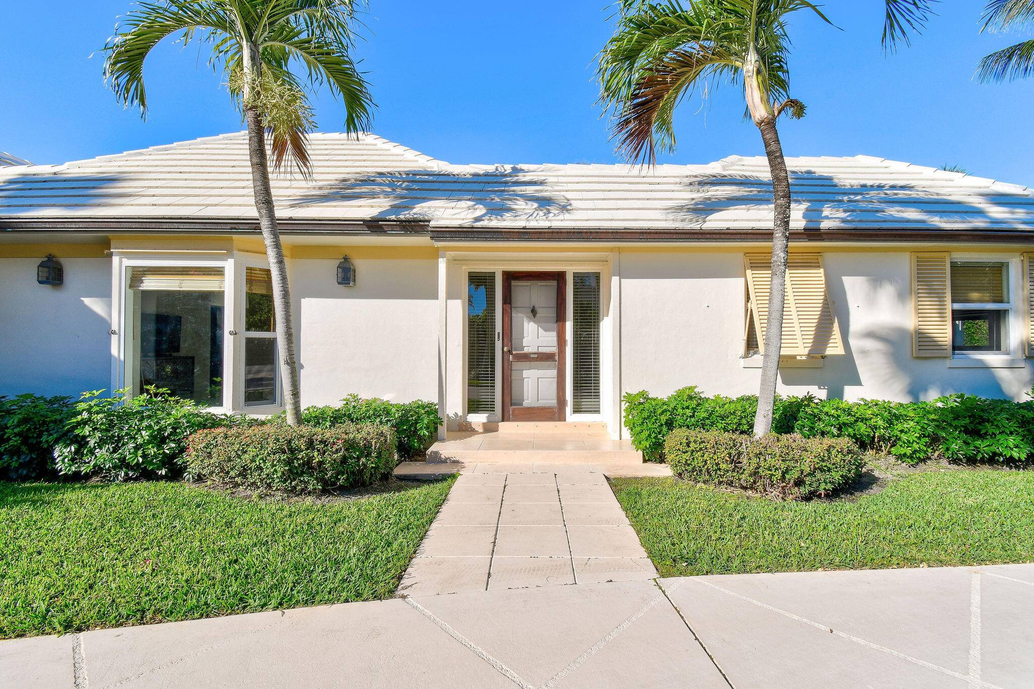 Jupiter Inlet Colony, FL 33469,229 Colony RD