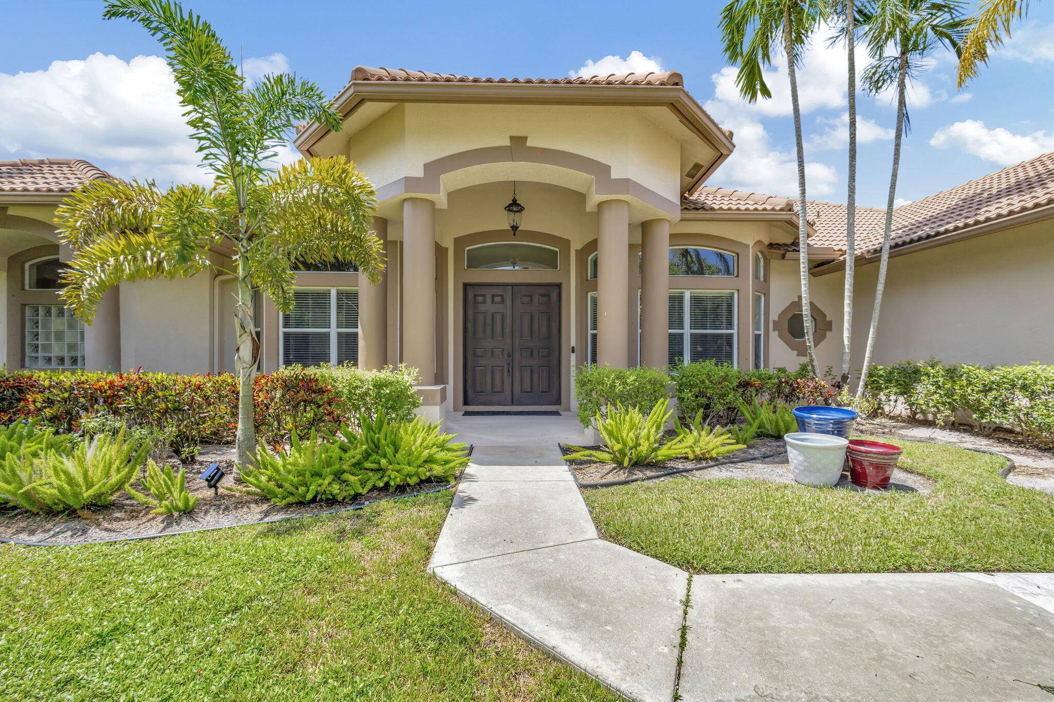 Wellington, FL 33414,15830 Meadow Wood DR