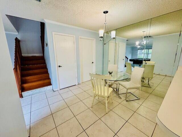 Royal Palm Beach, FL 33411,47 Essex CT C