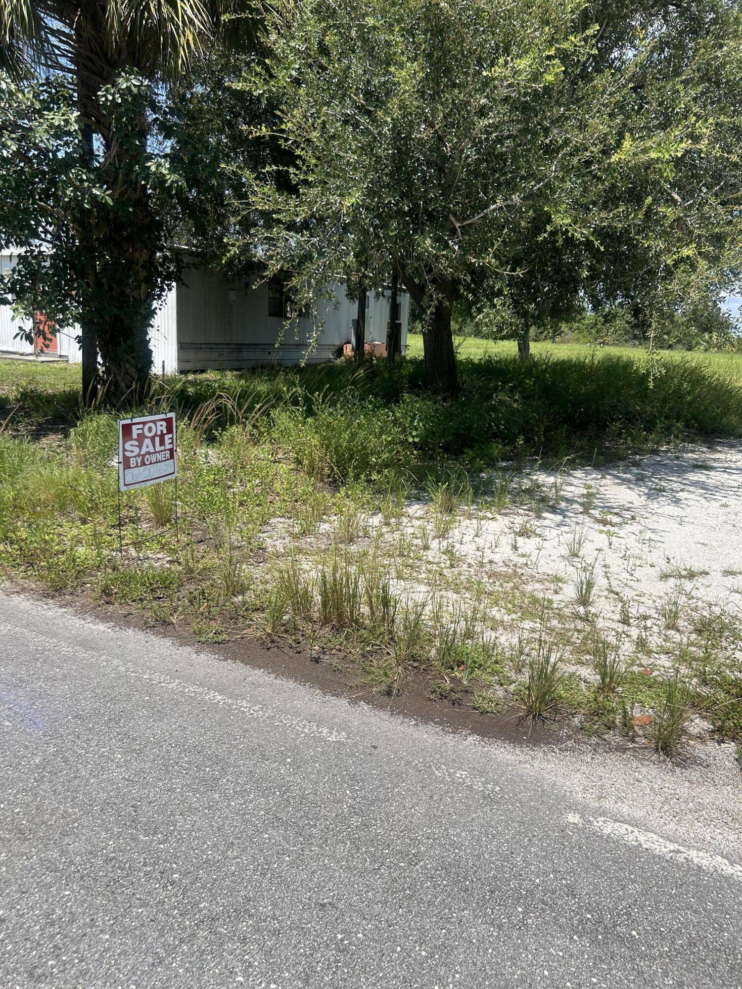 Okeechobee, FL 34974,9317 SE 57th DR