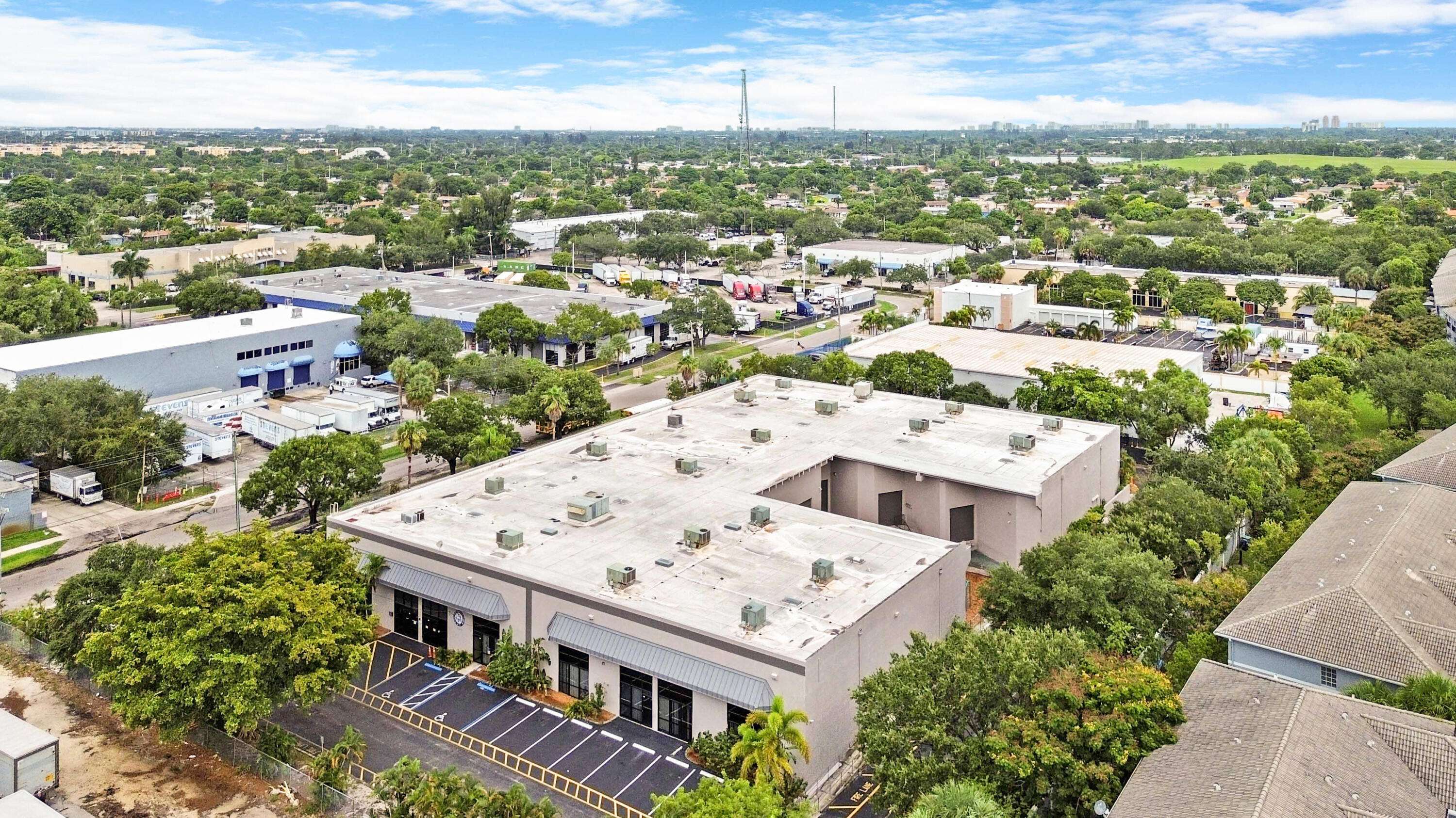 Lauderhill, FL 33311,3698 NW 15th ST