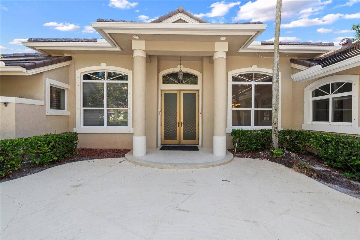 Jupiter, FL 33458,6989 Cypress Cove CIR