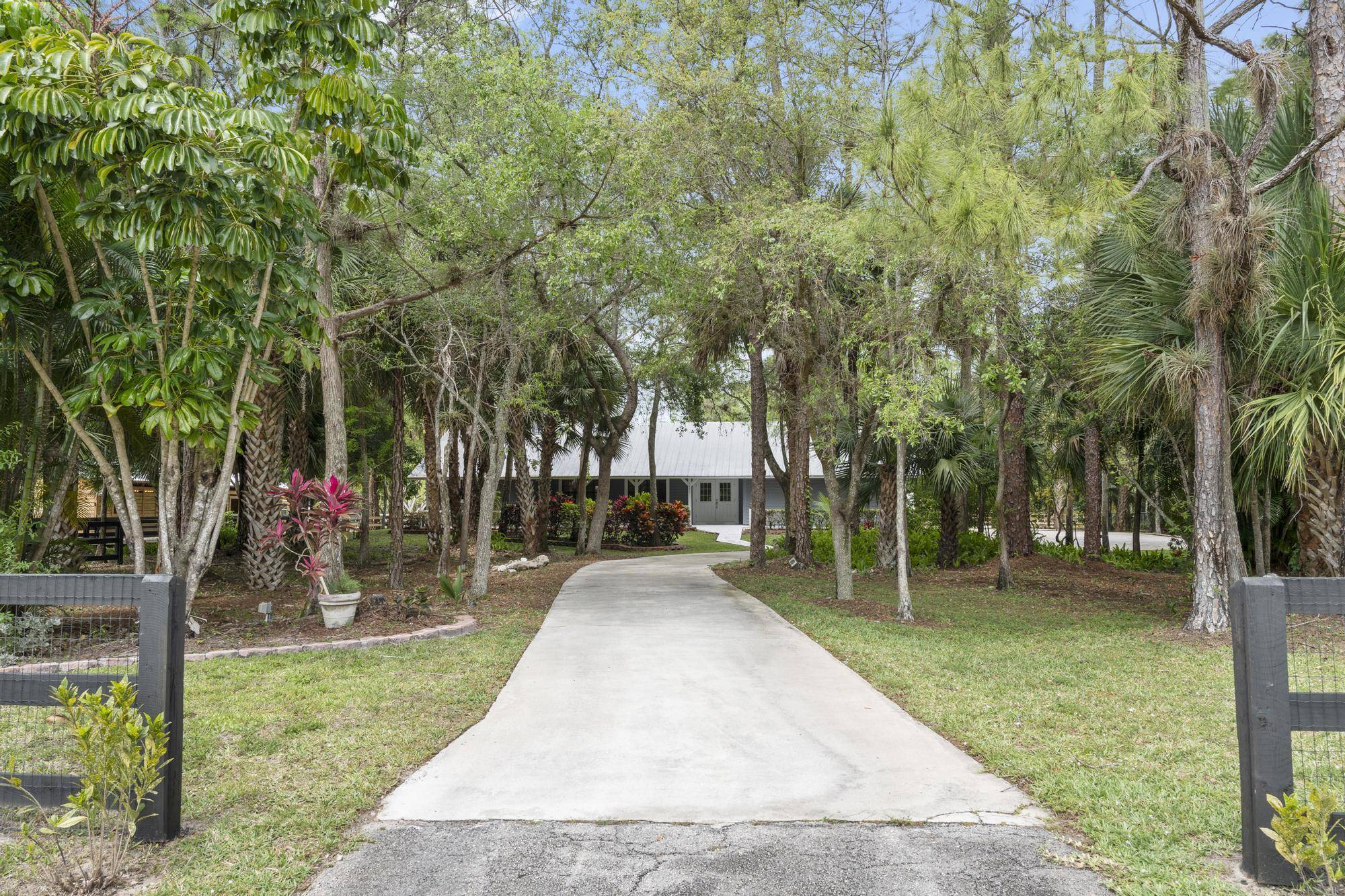 Wellington, FL 33414,14831 Draft Horse LN