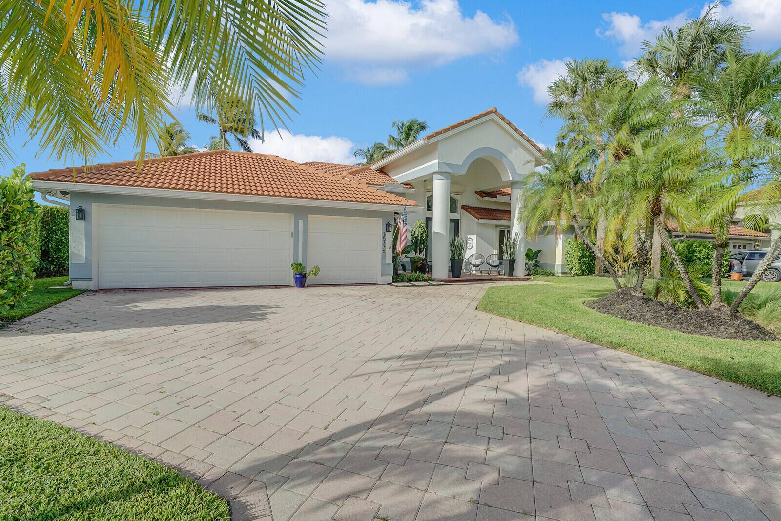 Wellington, FL 33414,15776 Cypress Creek LN