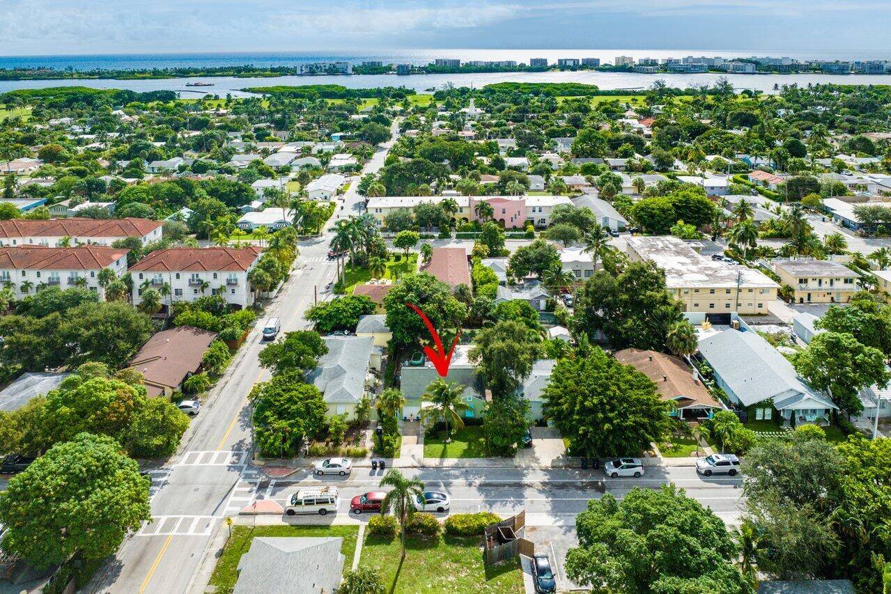 Lake Worth Beach, FL 33460,926 N M ST