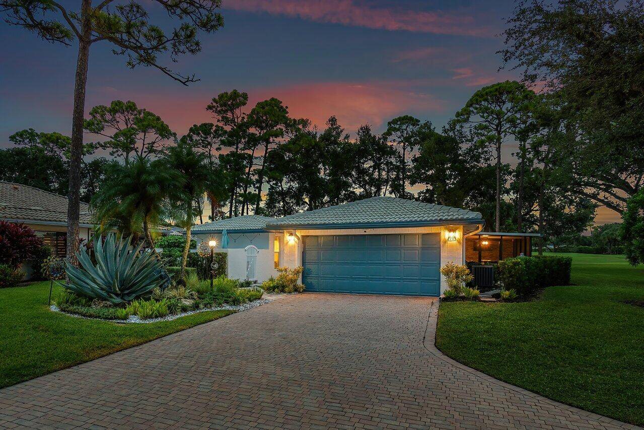 Boynton Beach, FL 33436,28 Woods LN