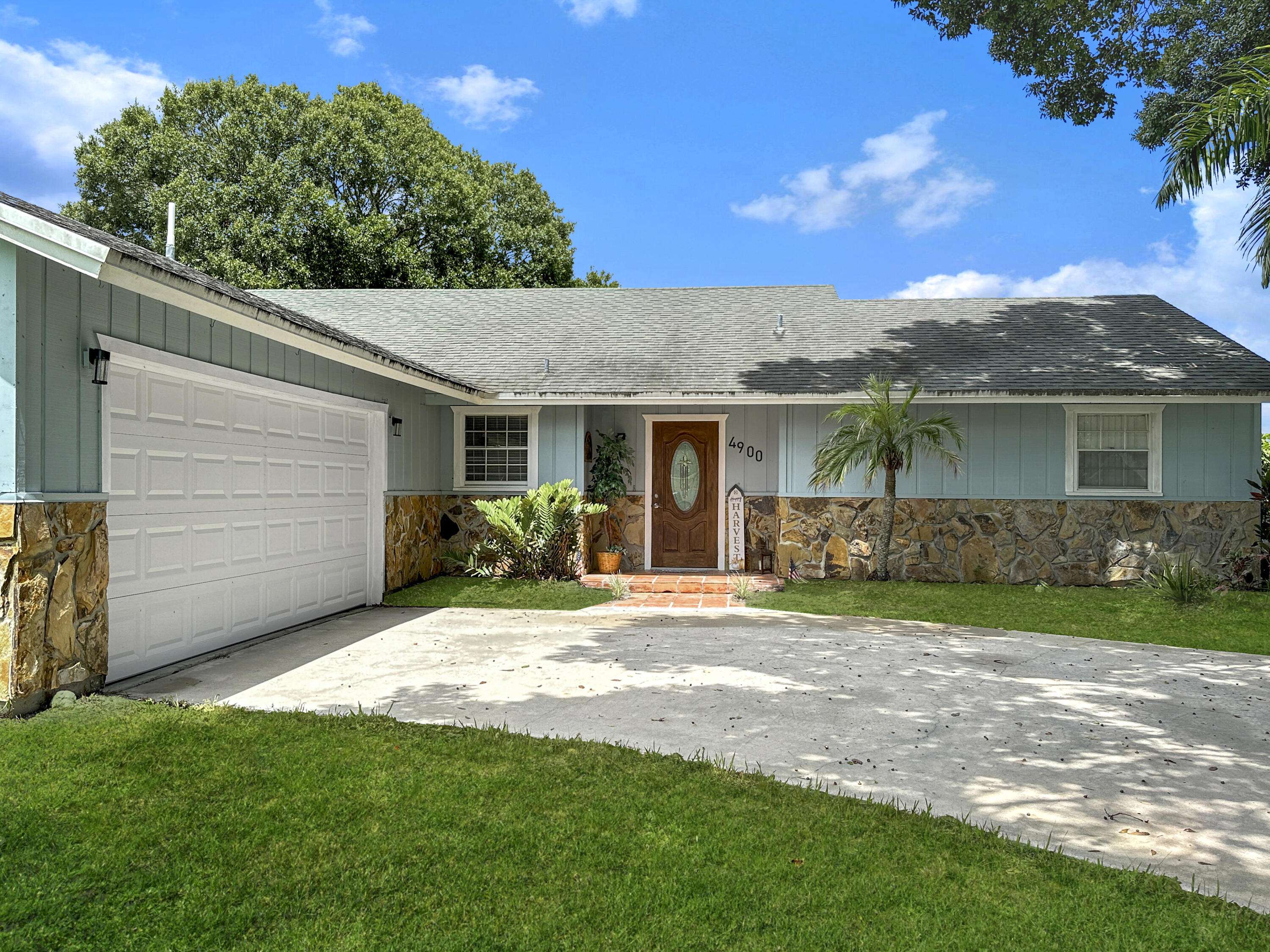 Fort Pierce, FL 34951,4900 Paleo Pines CIR