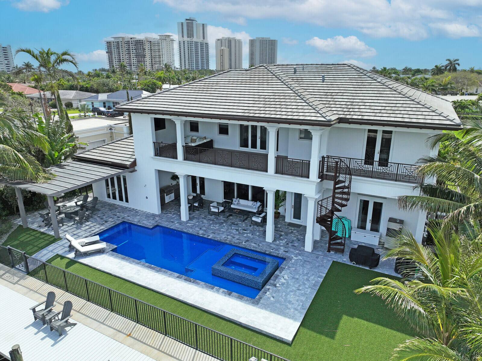 Singer Island, FL 33404,1200 Bimini LN