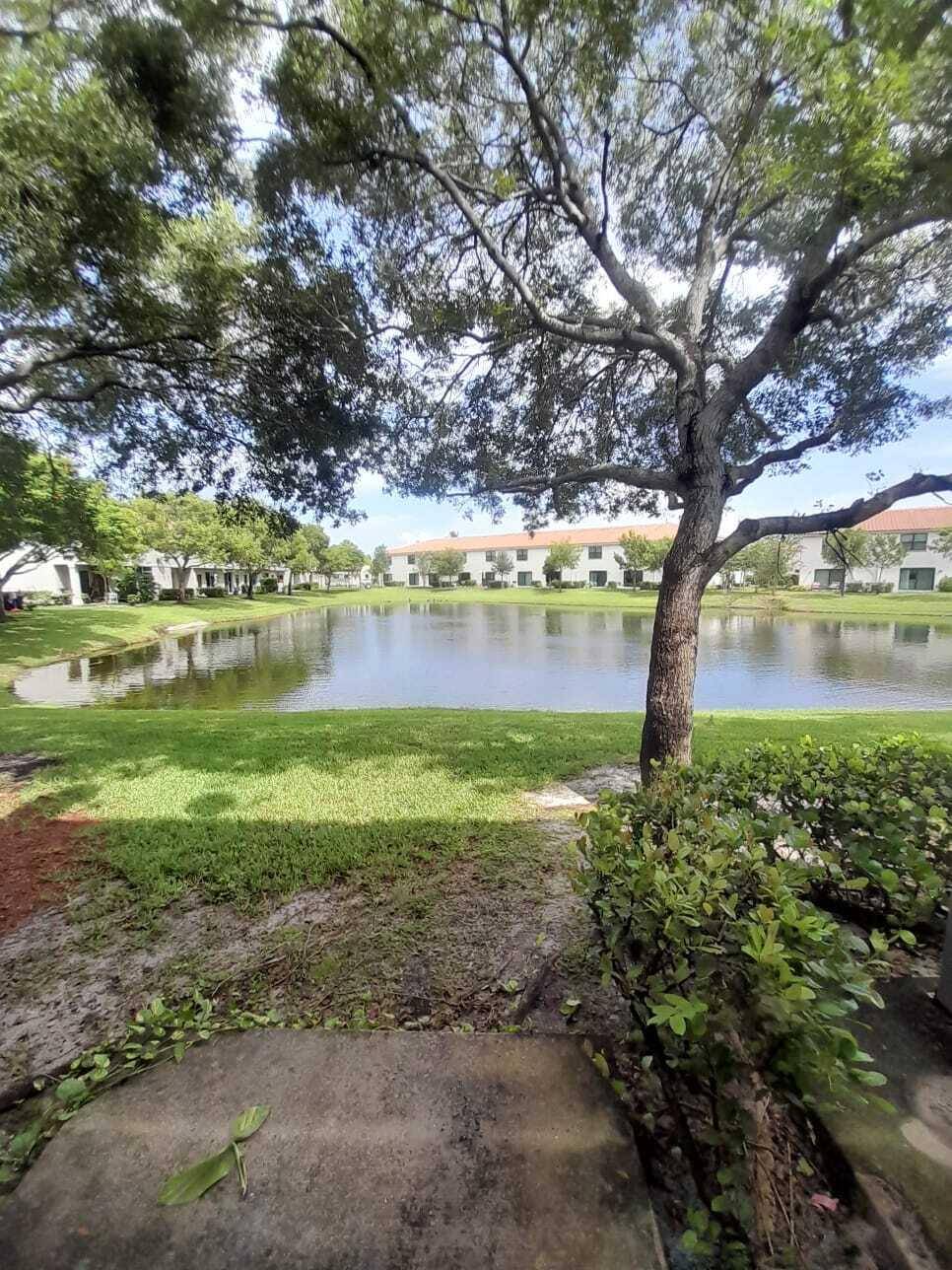 Riviera Beach, FL 33410,4157 Napoli Lake DR