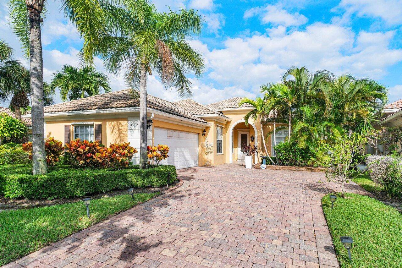 Palm Beach Gardens, FL 33418,4905 Grassleaf Drive