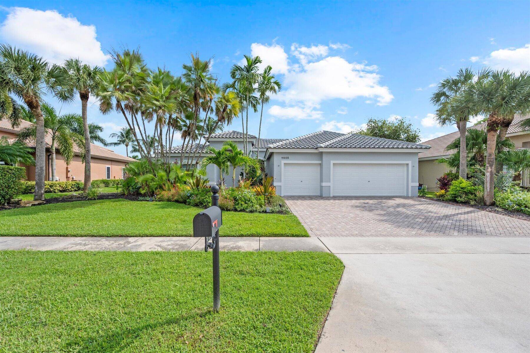 Wellington, FL 33414,11325 Edgewater CIR