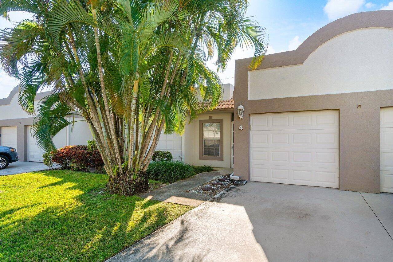 Boca Raton, FL 33496,9110 Fairbanks LN 4