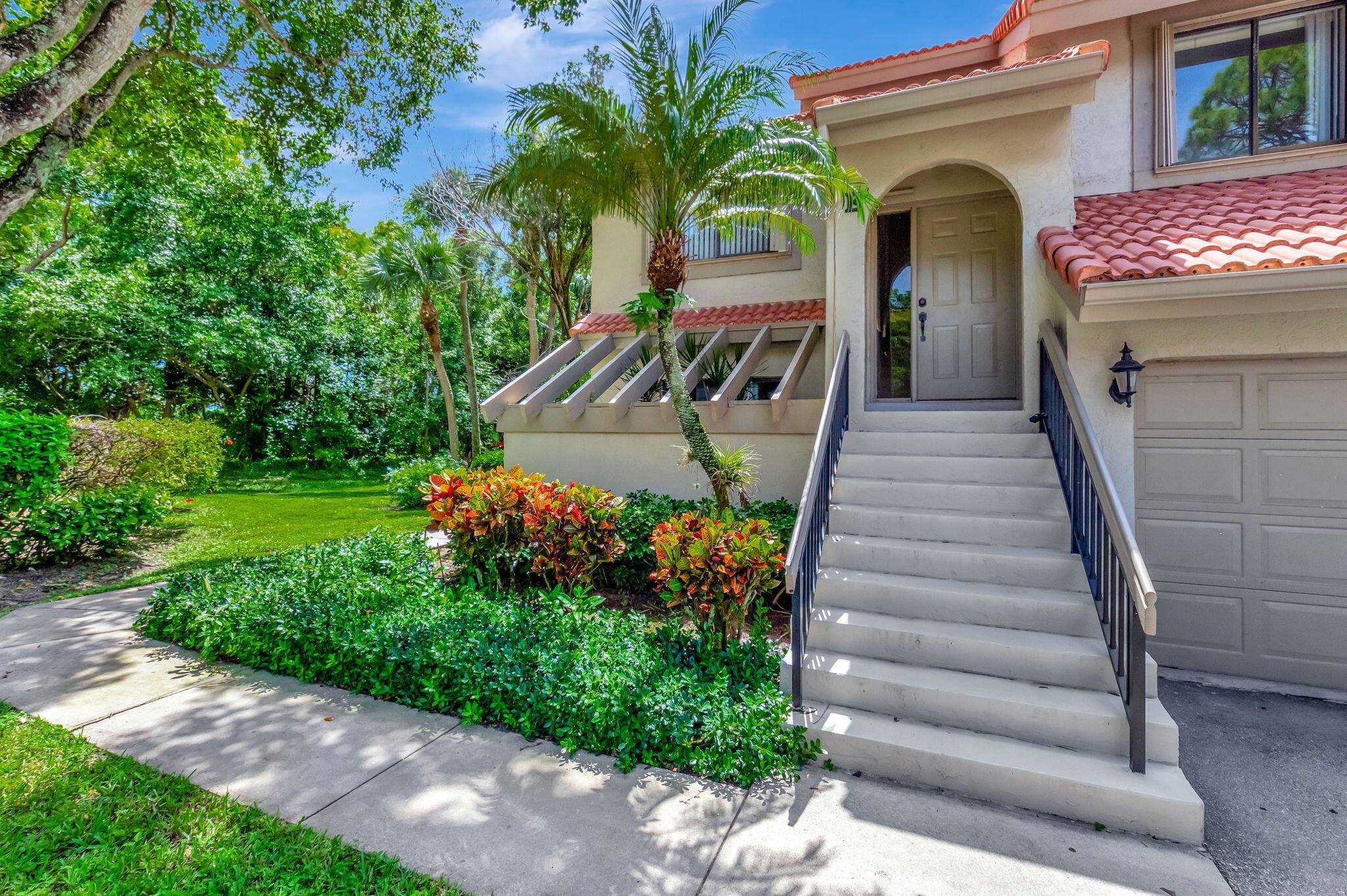 Boca Raton, FL 33486,5750 Coach House CIR E