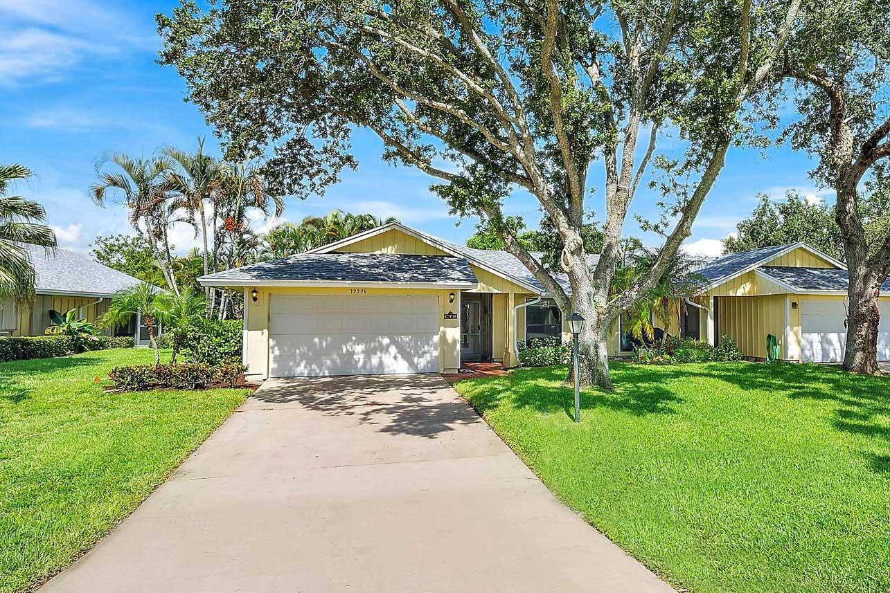 Hobe Sound, FL 33455,12776 SE Pinehurst CT