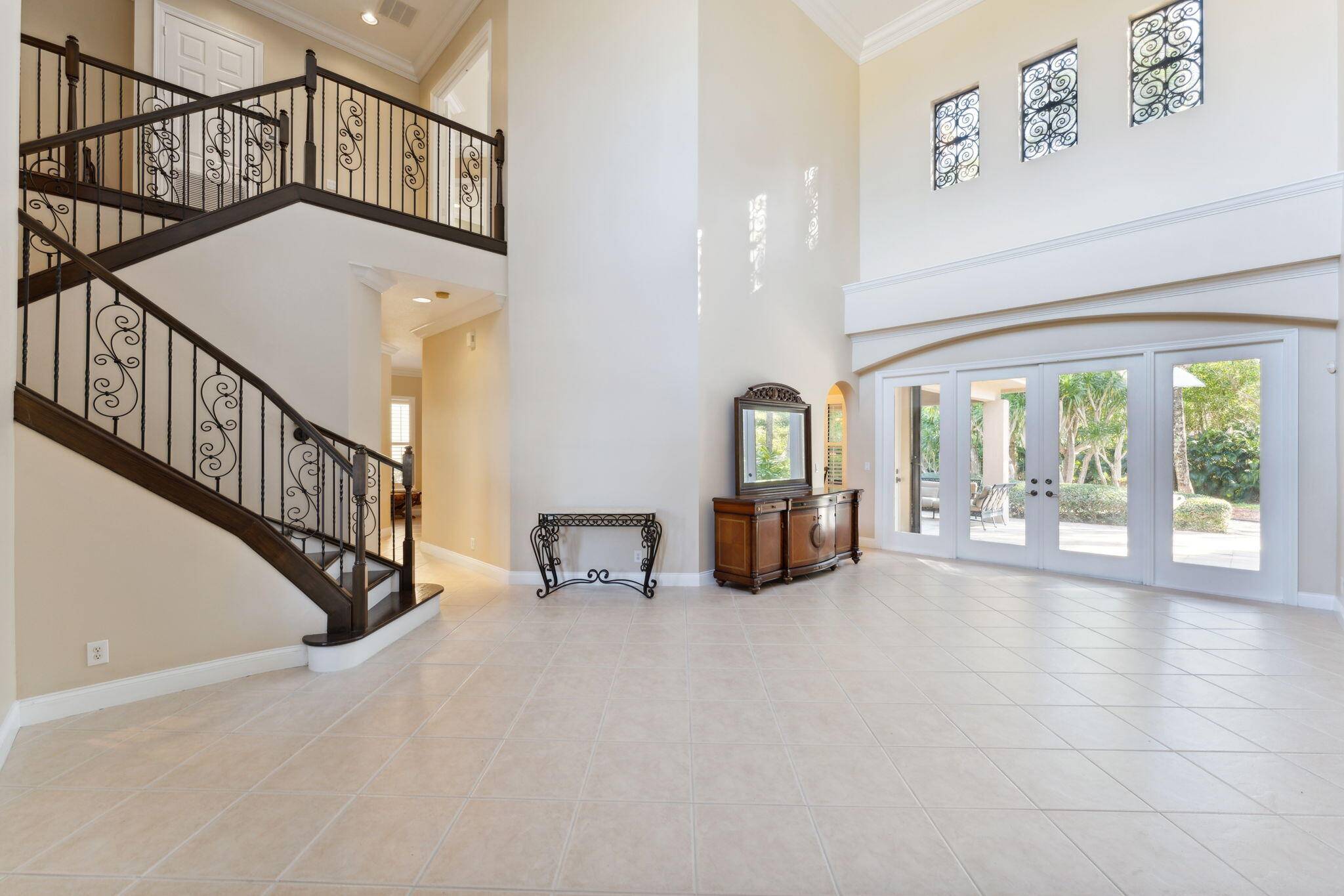 Wellington, FL 33449,10380 Trianon PL