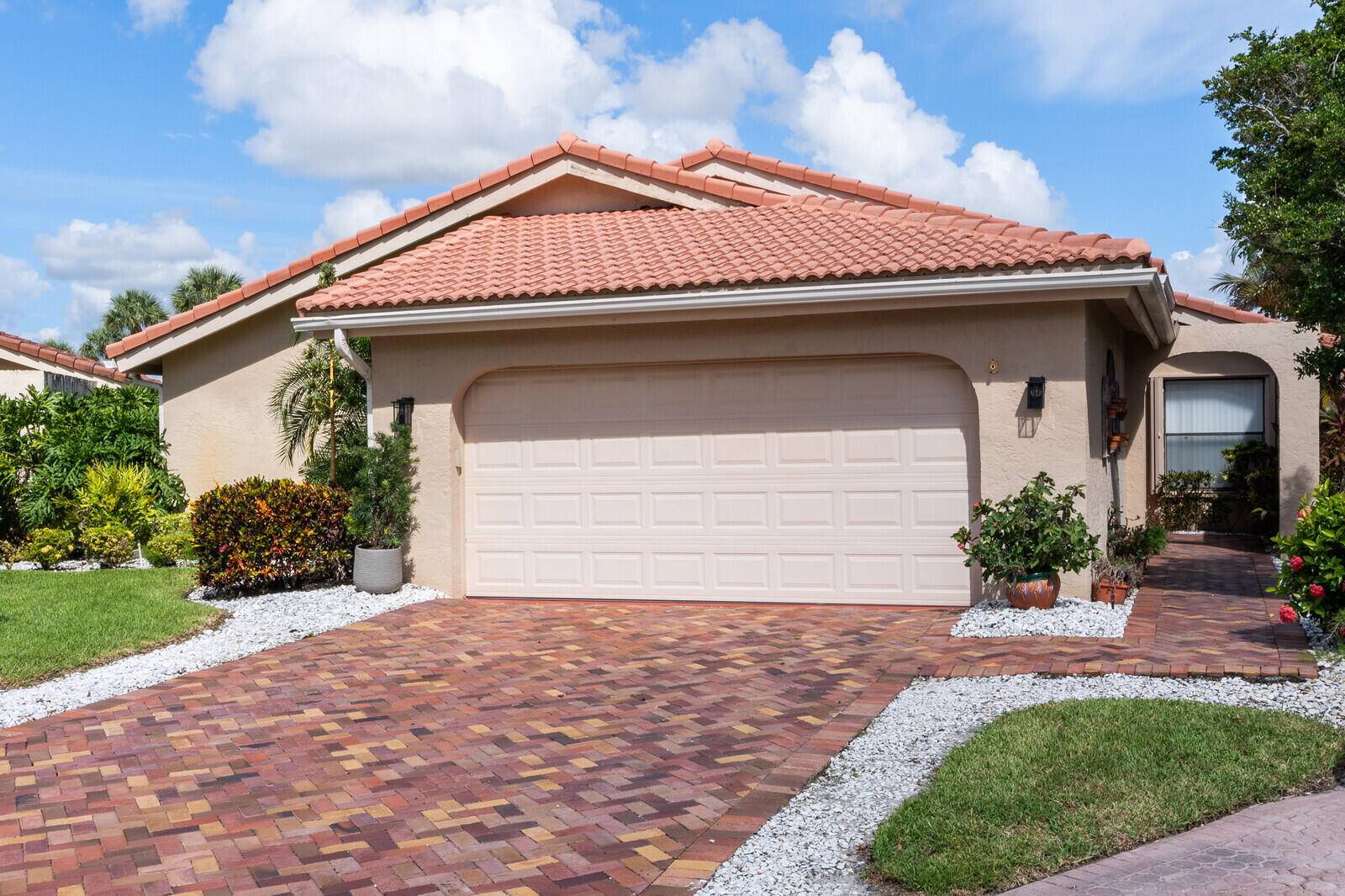 Boynton Beach, FL 33437,5531 Lakeview Mews TER