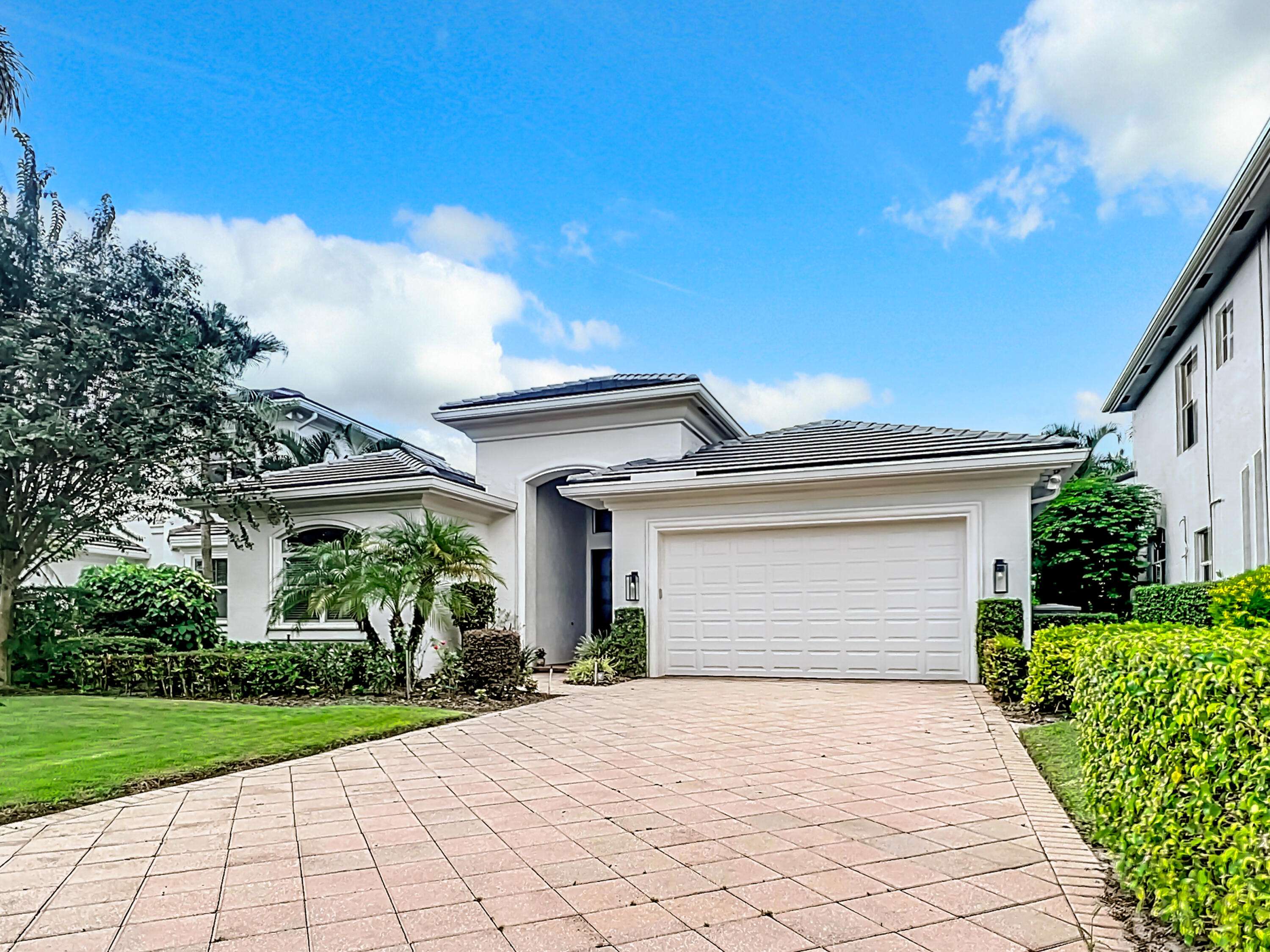 Boca Raton, FL 33496,4081 NW Briarcliff CIR