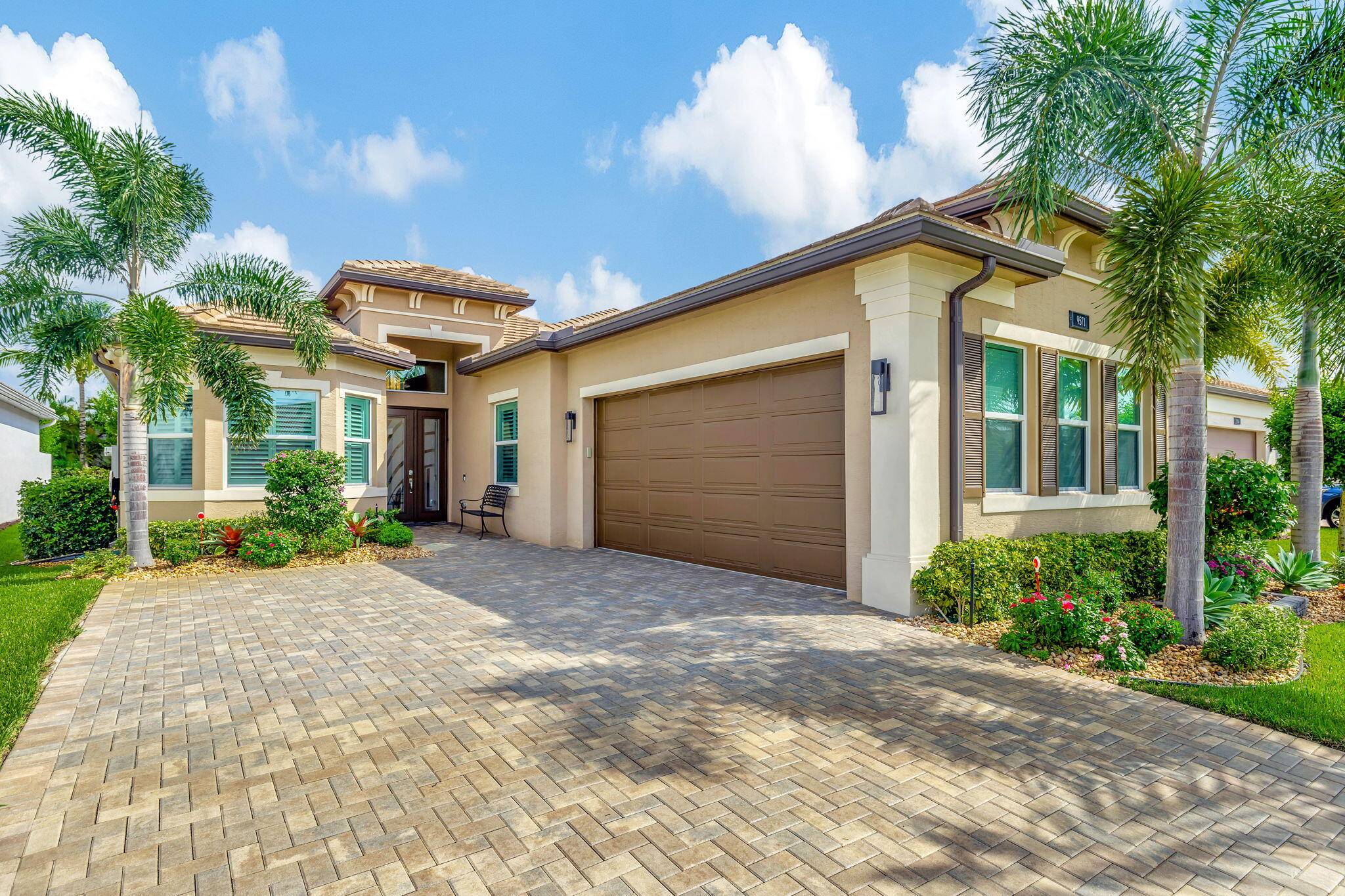 Boynton Beach, FL 33473,9571 Portugese Pine GRV