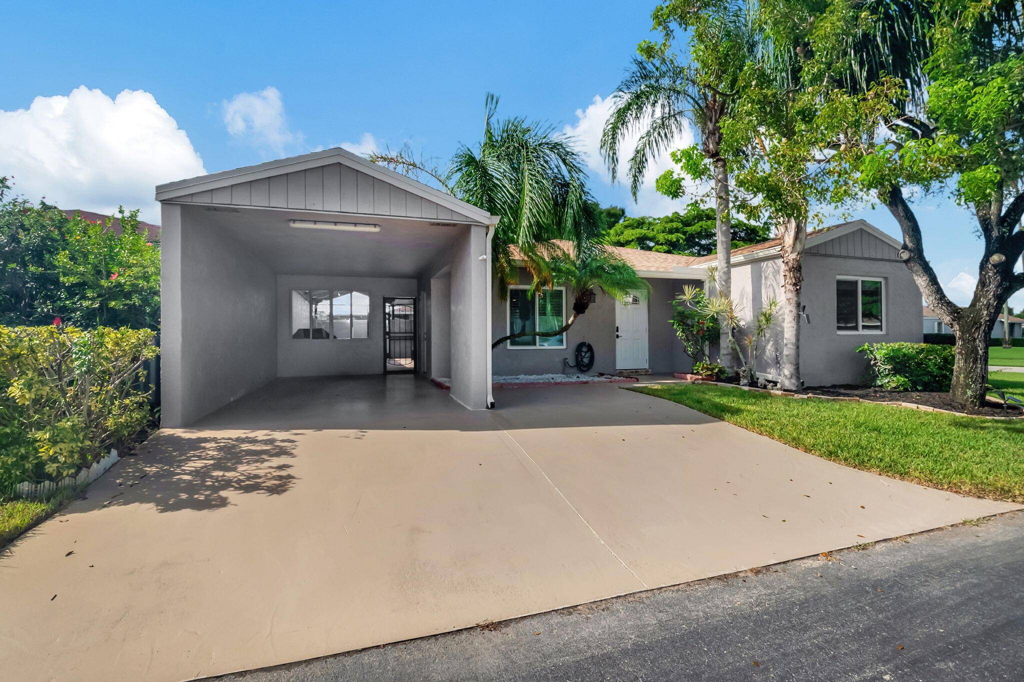 Delray Beach, FL 33446,14794 Wildflower LN