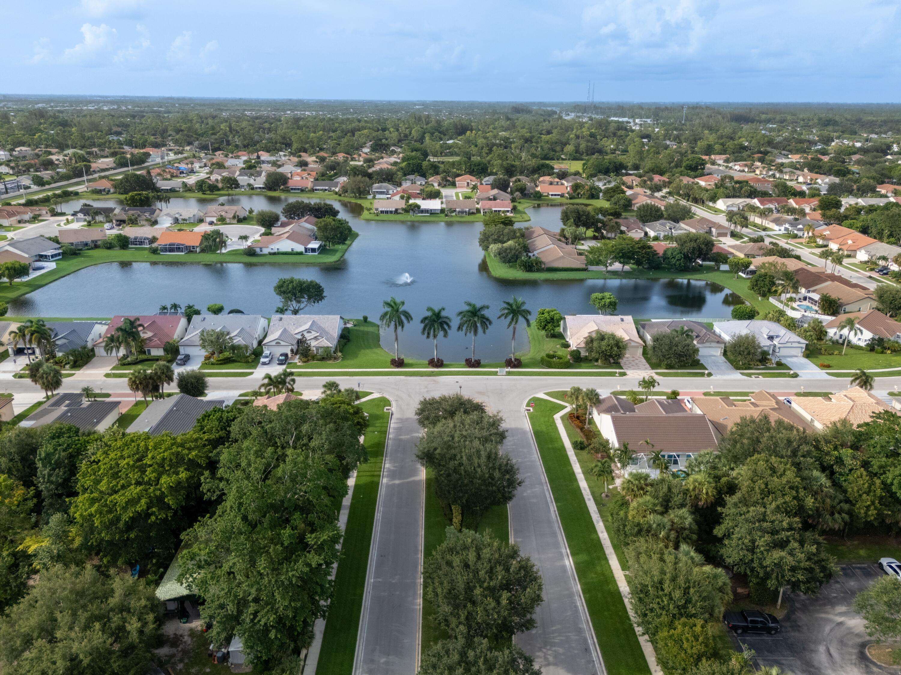 Lake Worth, FL 33467,8431 Lake Cypress RD