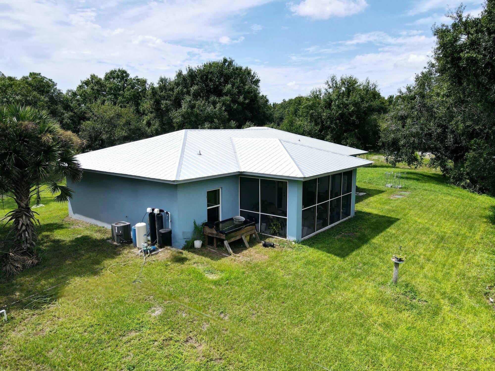 Okeechobee, FL 34972,7633 NW 93rd CT