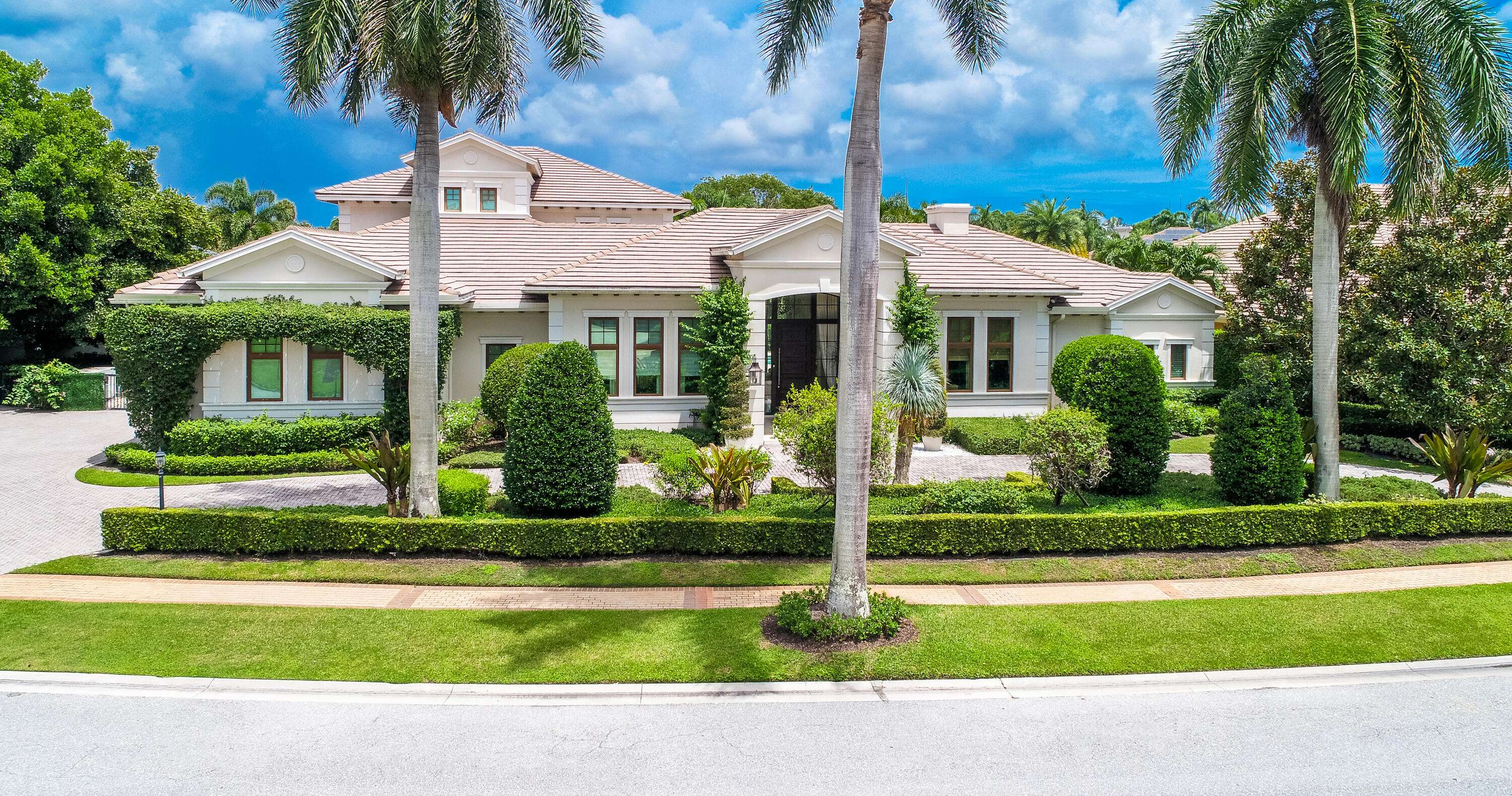 Boca Raton, FL 33496,7098 Ayrshire LN