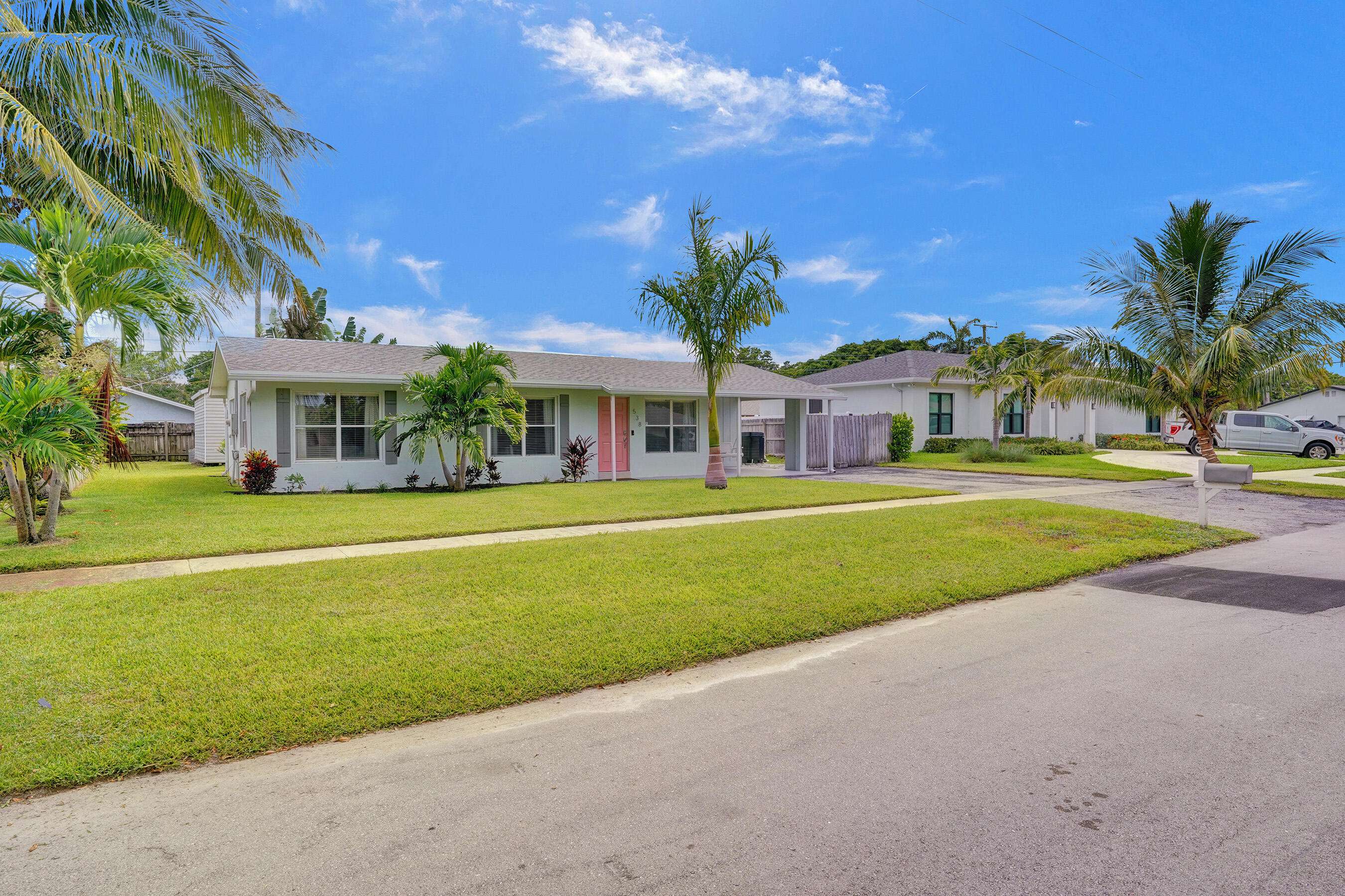 Delray Beach, FL 33444,538 Ibis DR