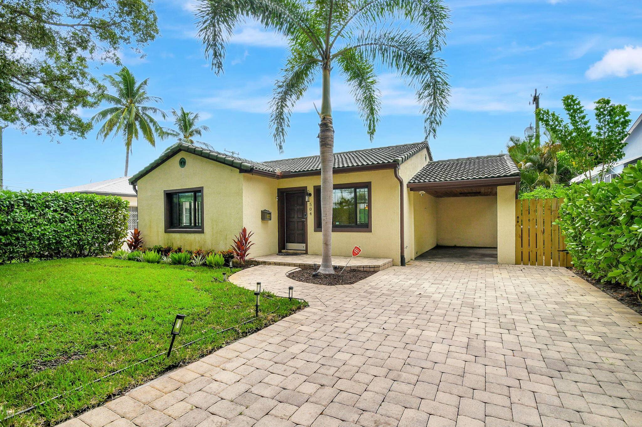 West Palm Beach, FL 33407,504 51st ST