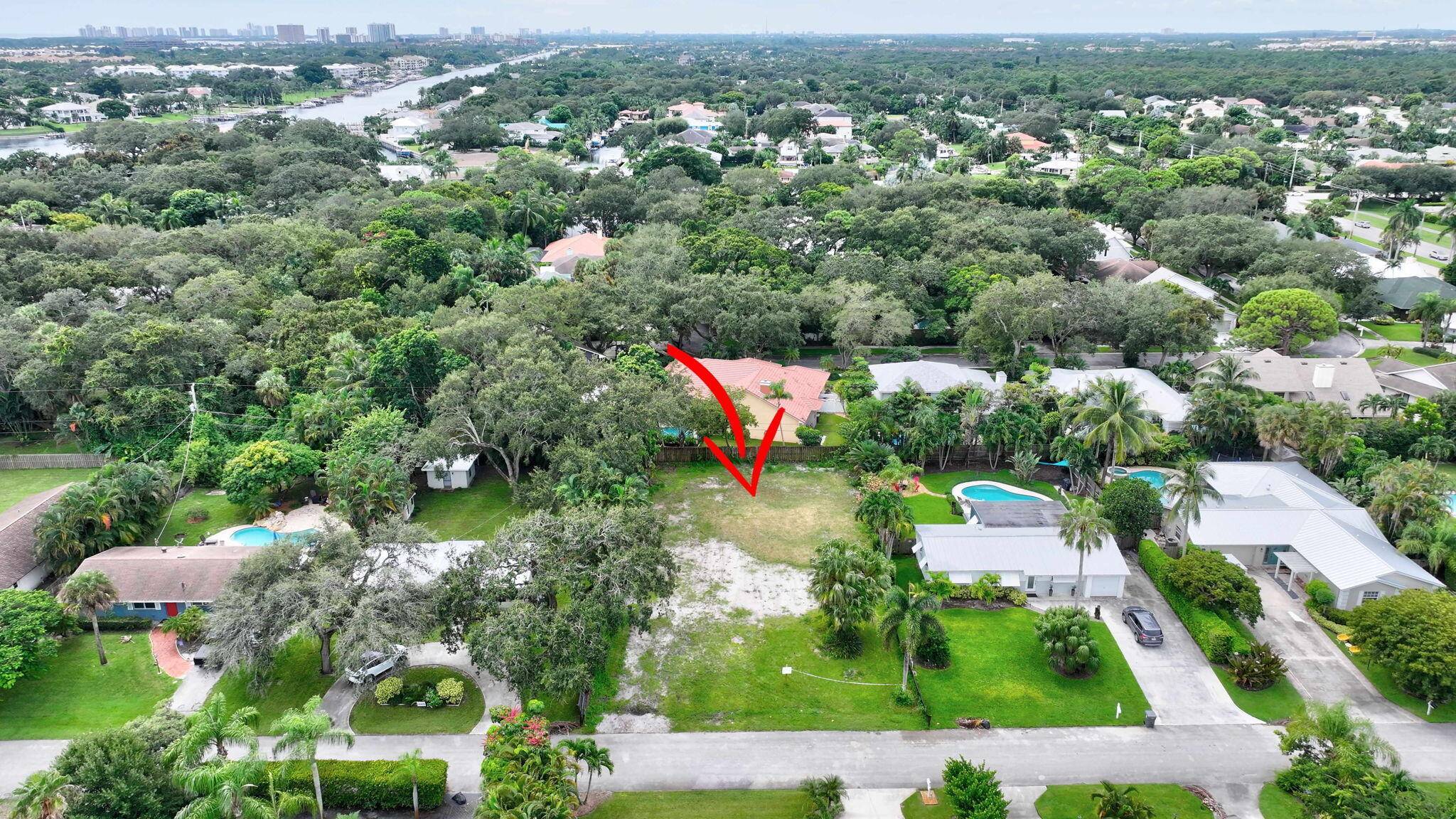 Palm Beach Gardens, FL 33410,2404 Holly LN