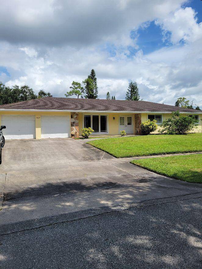 Lake Worth, FL 33467,7827 Saint Andrews RD